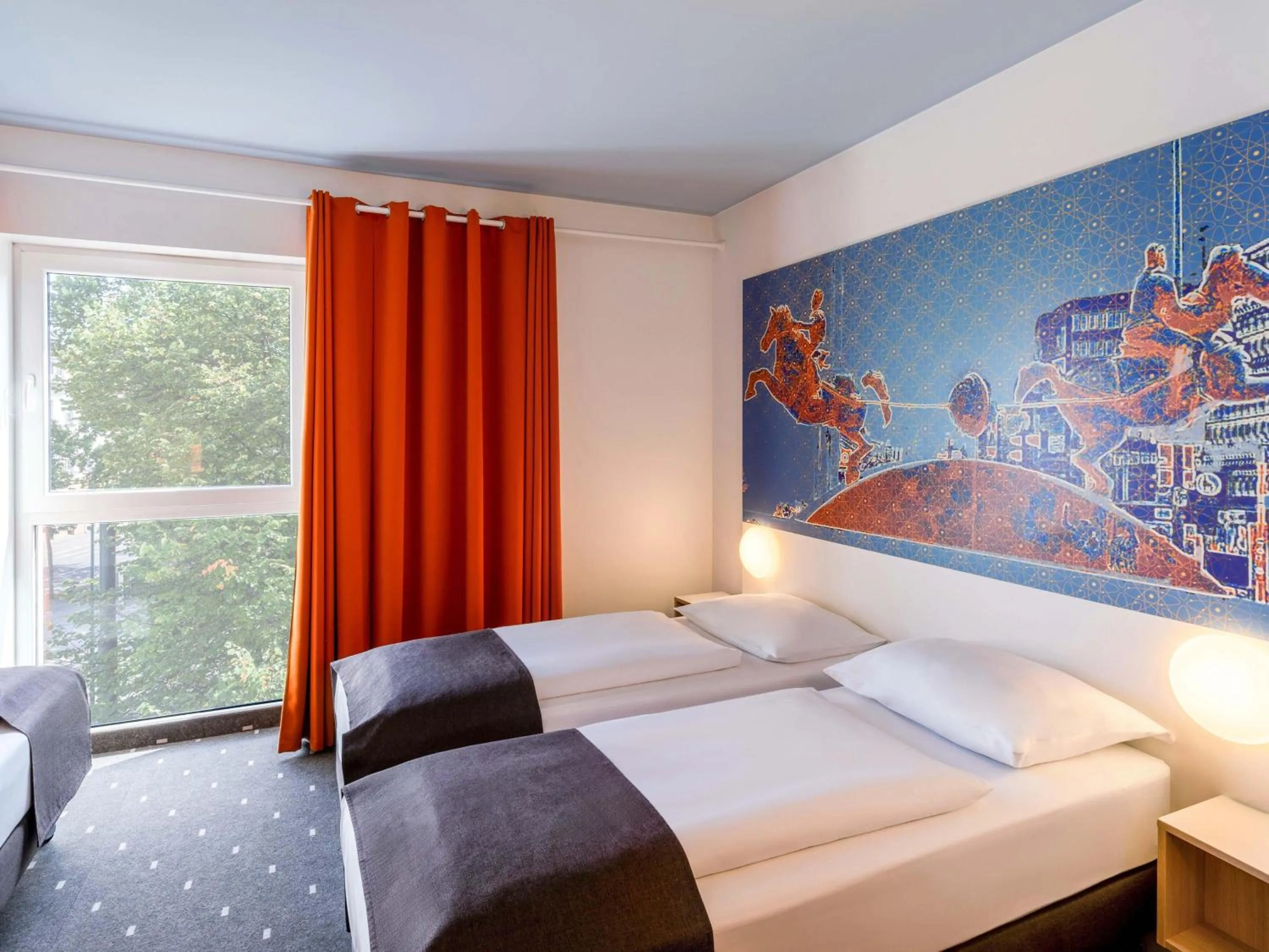 Bed in B&B HOTEL Magdeburg-City