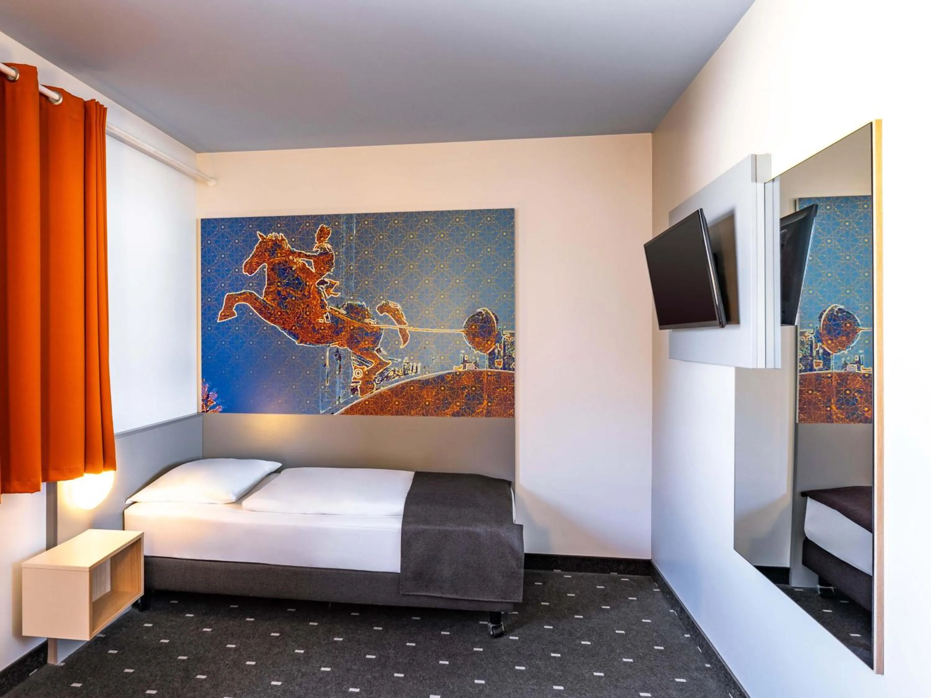 TV and multimedia, Bed in B&B HOTEL Magdeburg-City