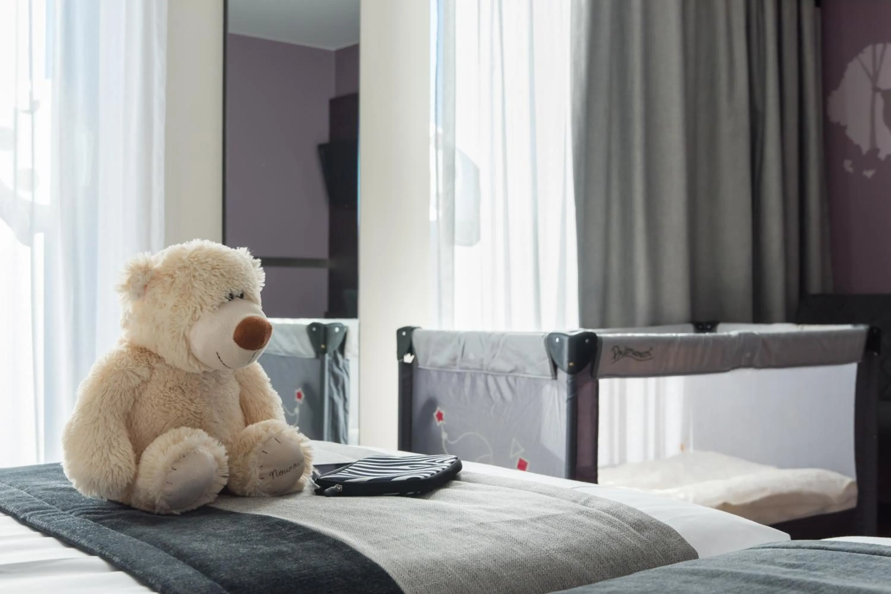 Bed in Le Merceny Motel