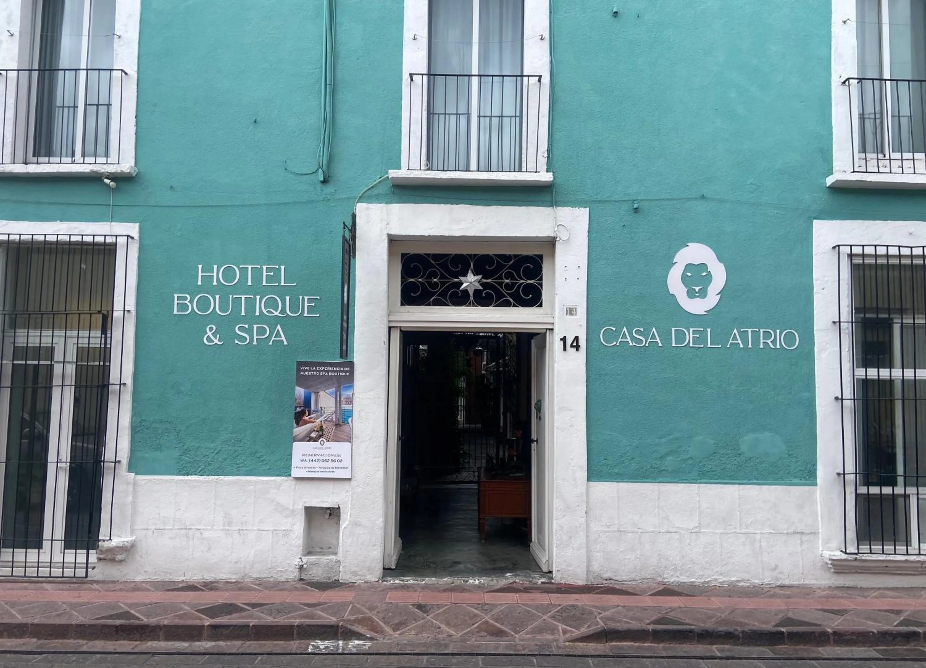 Property building in La Casa del Atrio