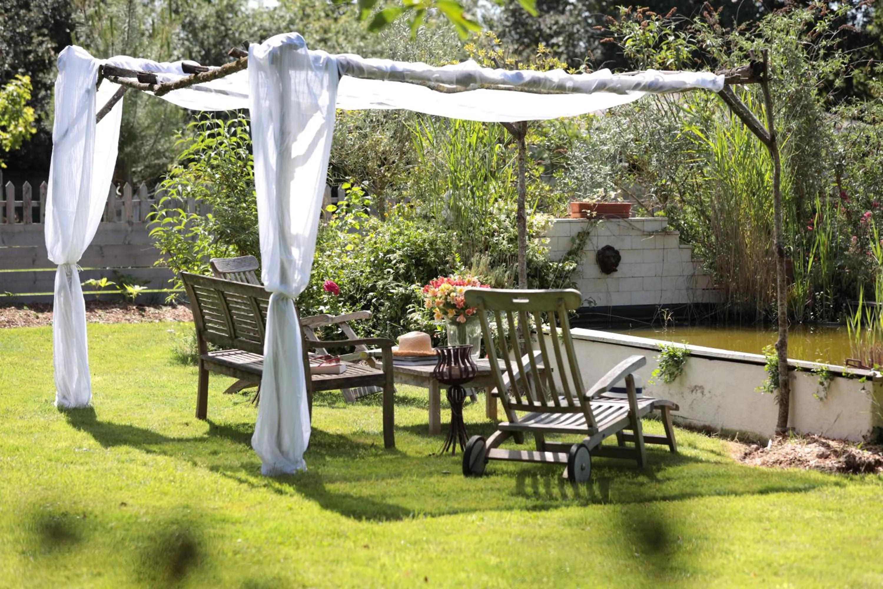 Patio in Relais de Chasse la Chaignaie