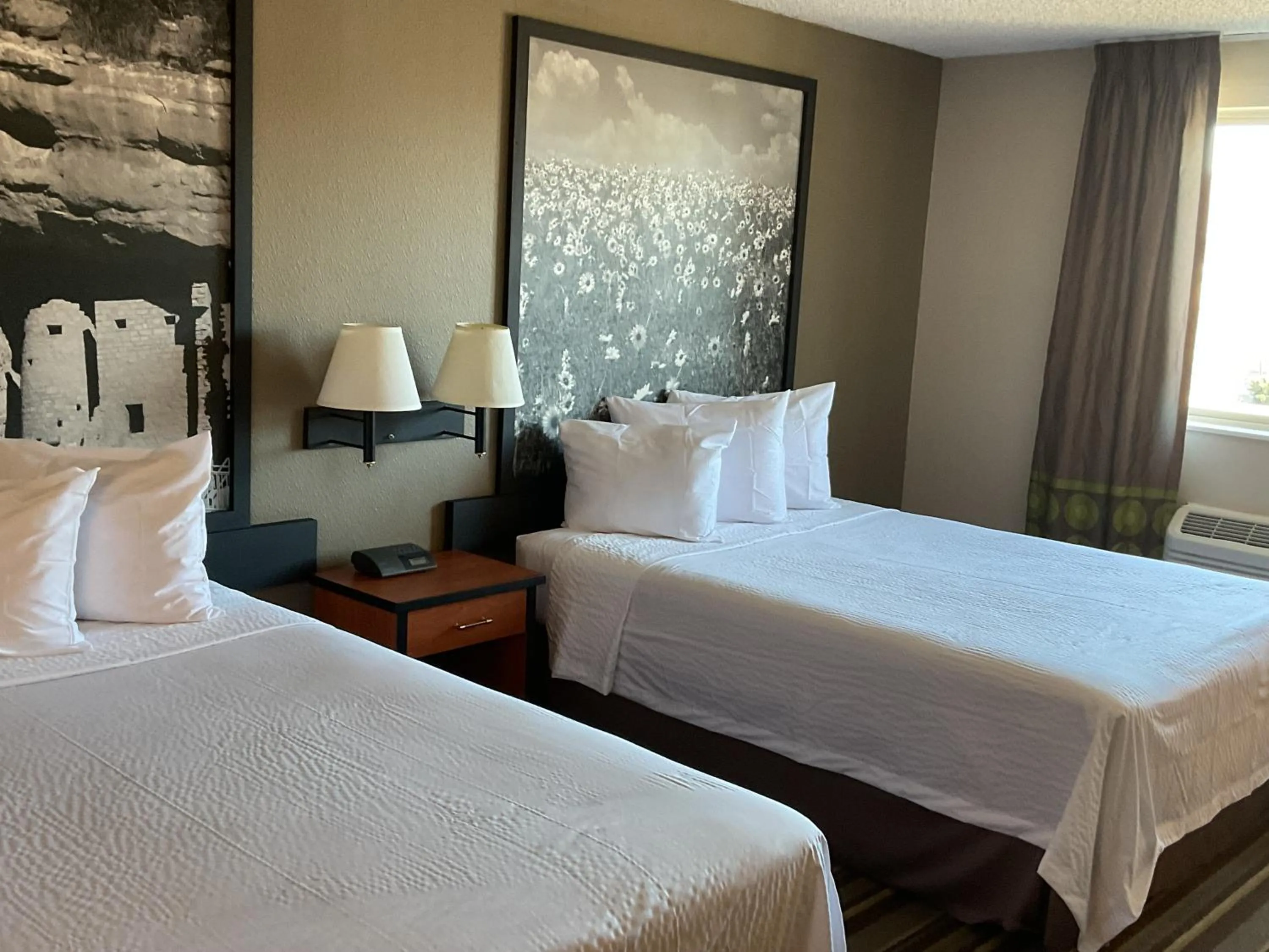 Bed in Super 8 by Wyndham Colorado Springs Airport