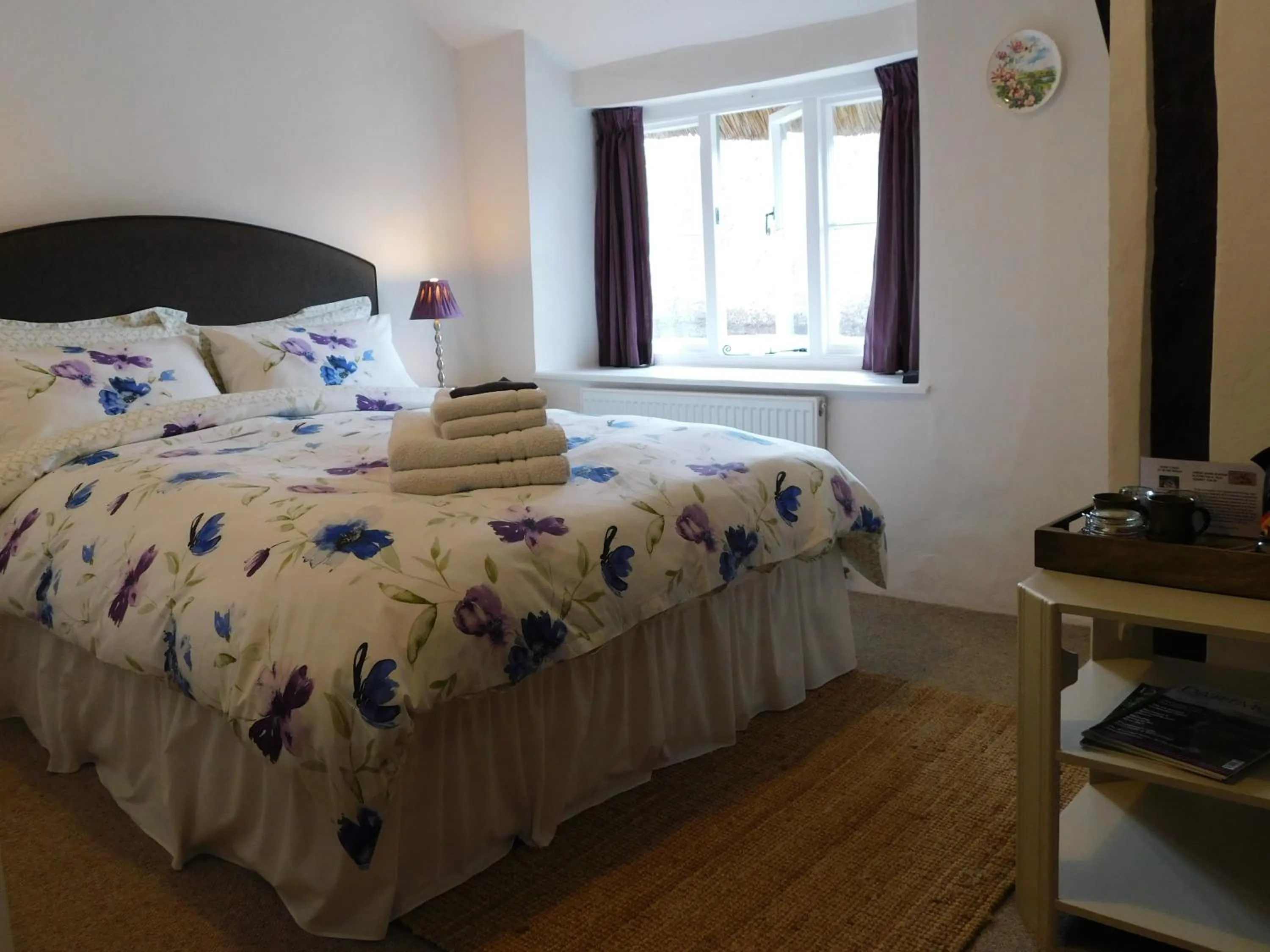 Bedroom, Bed in Middletown Farmhouse B&B