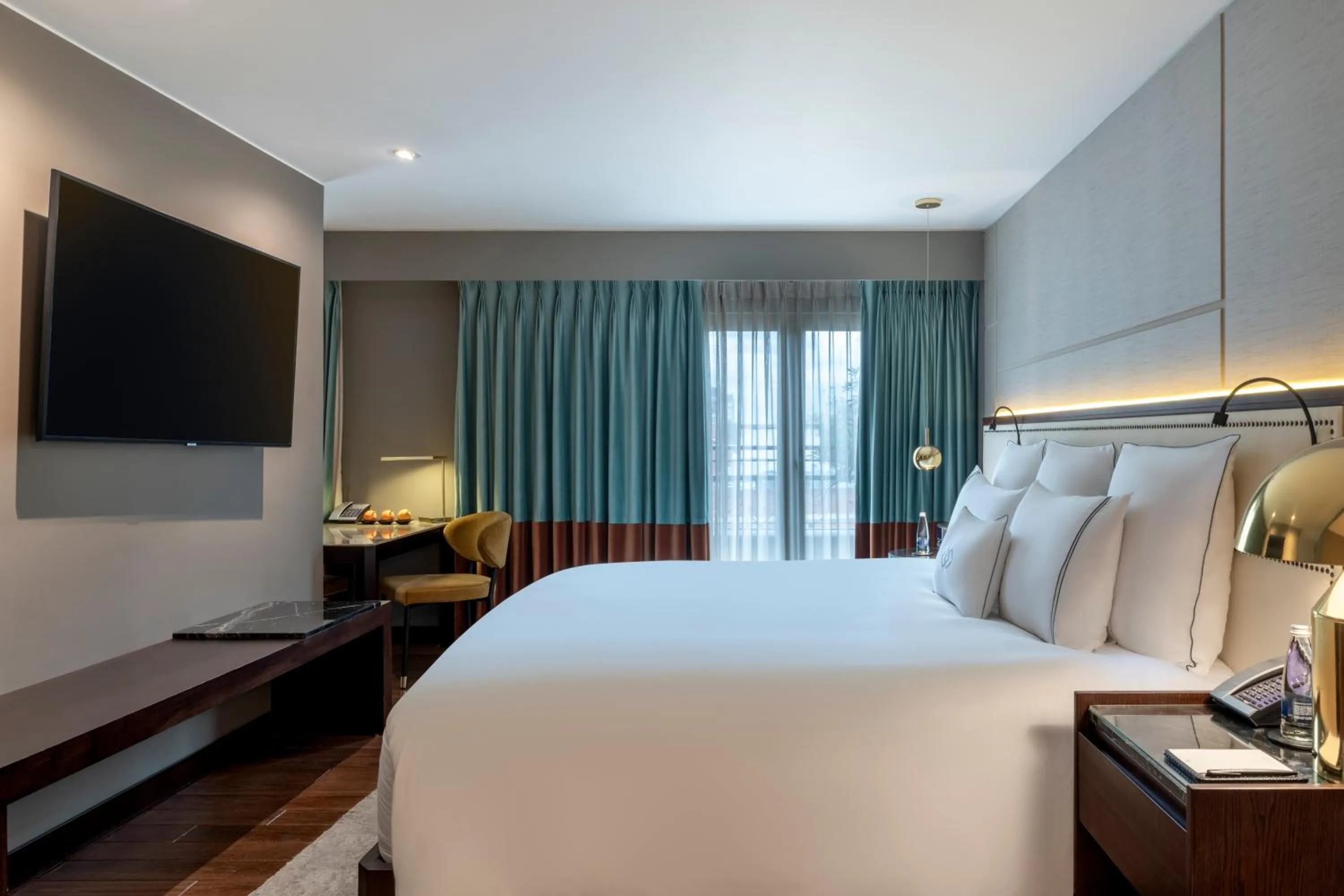 Bed in Sofitel Bogota Victoria Regia