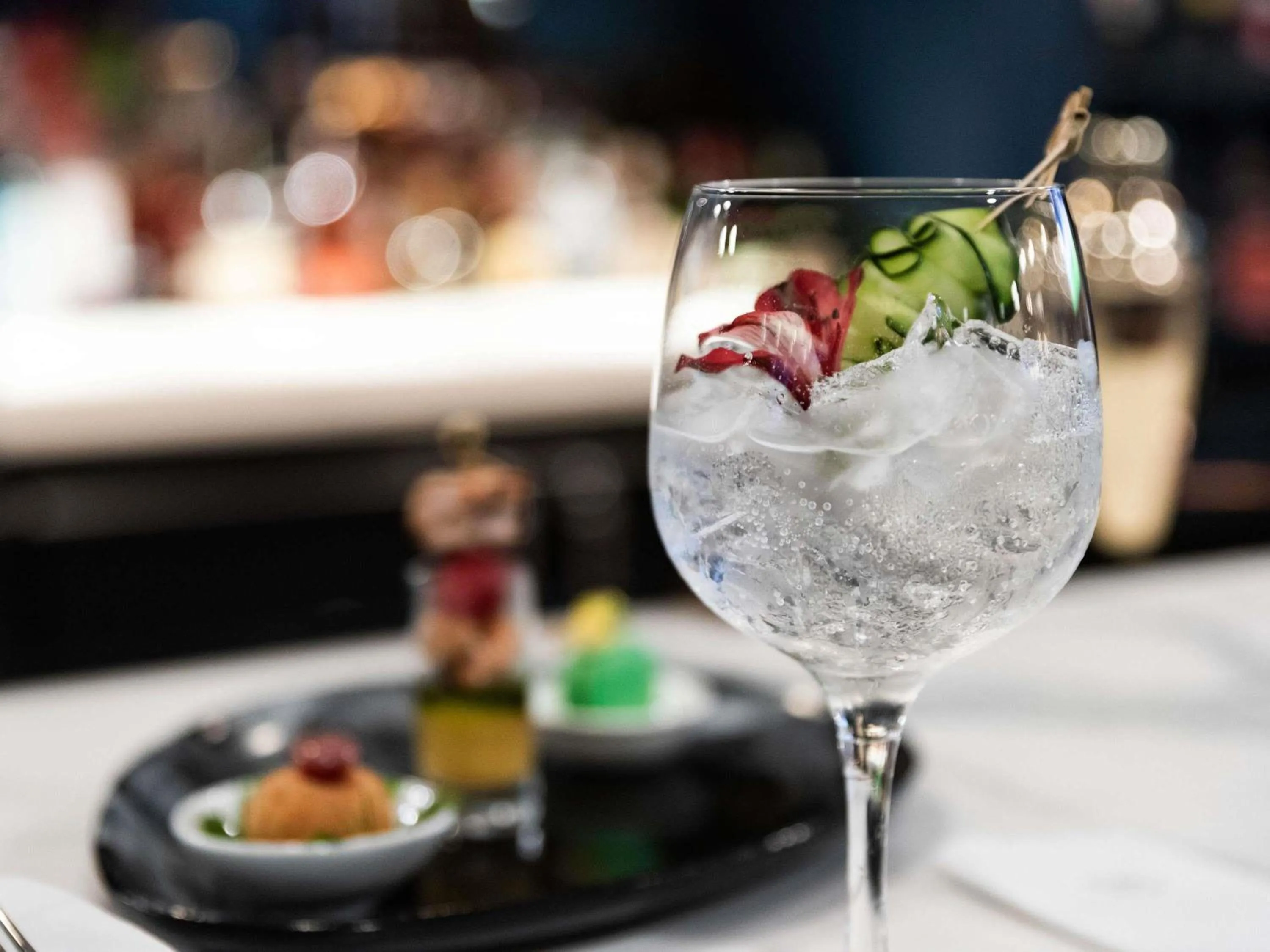 Lounge or bar in Sofitel Bogota Victoria Regia