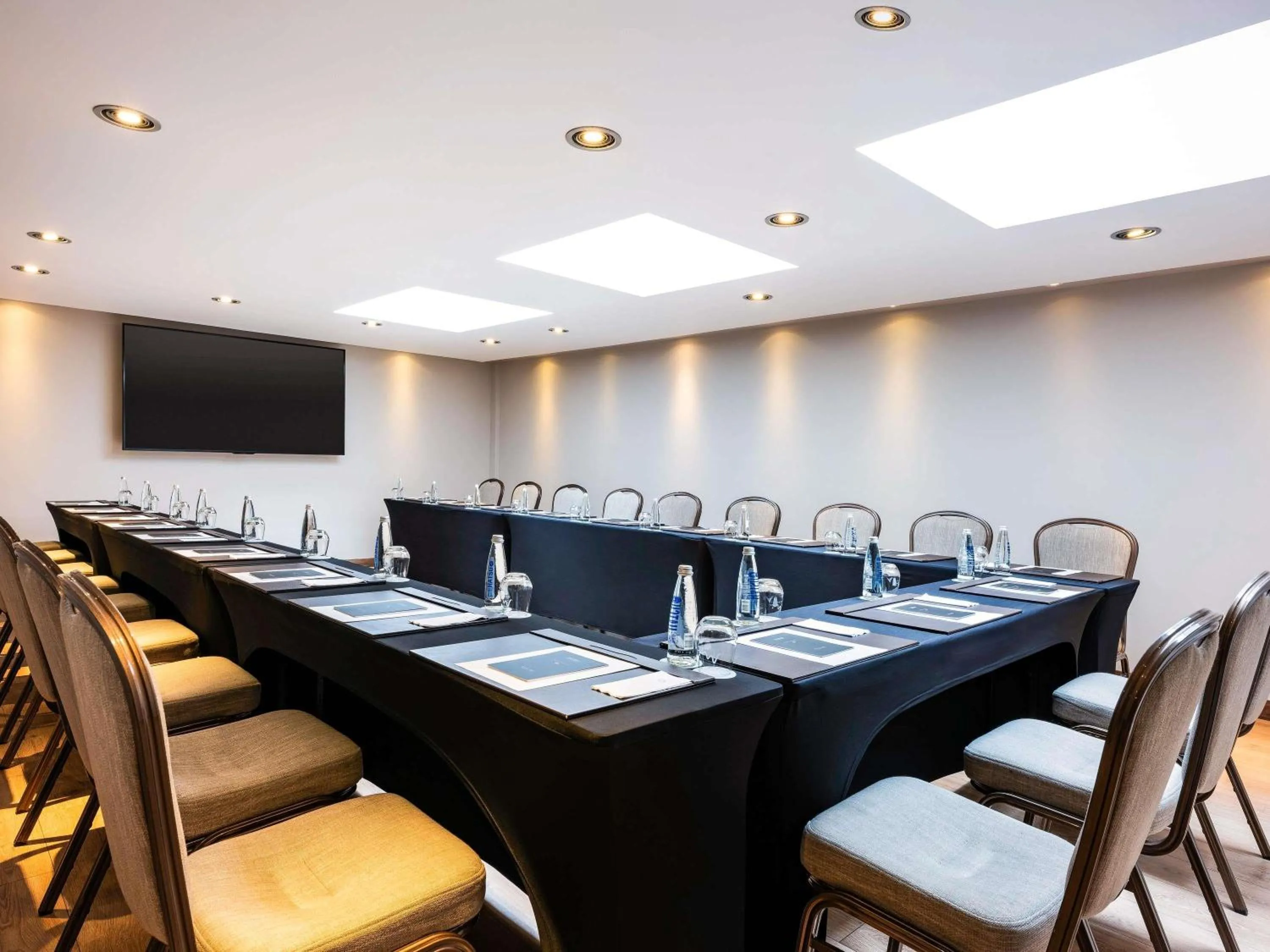 Meeting/conference room in Sofitel Bogota Victoria Regia