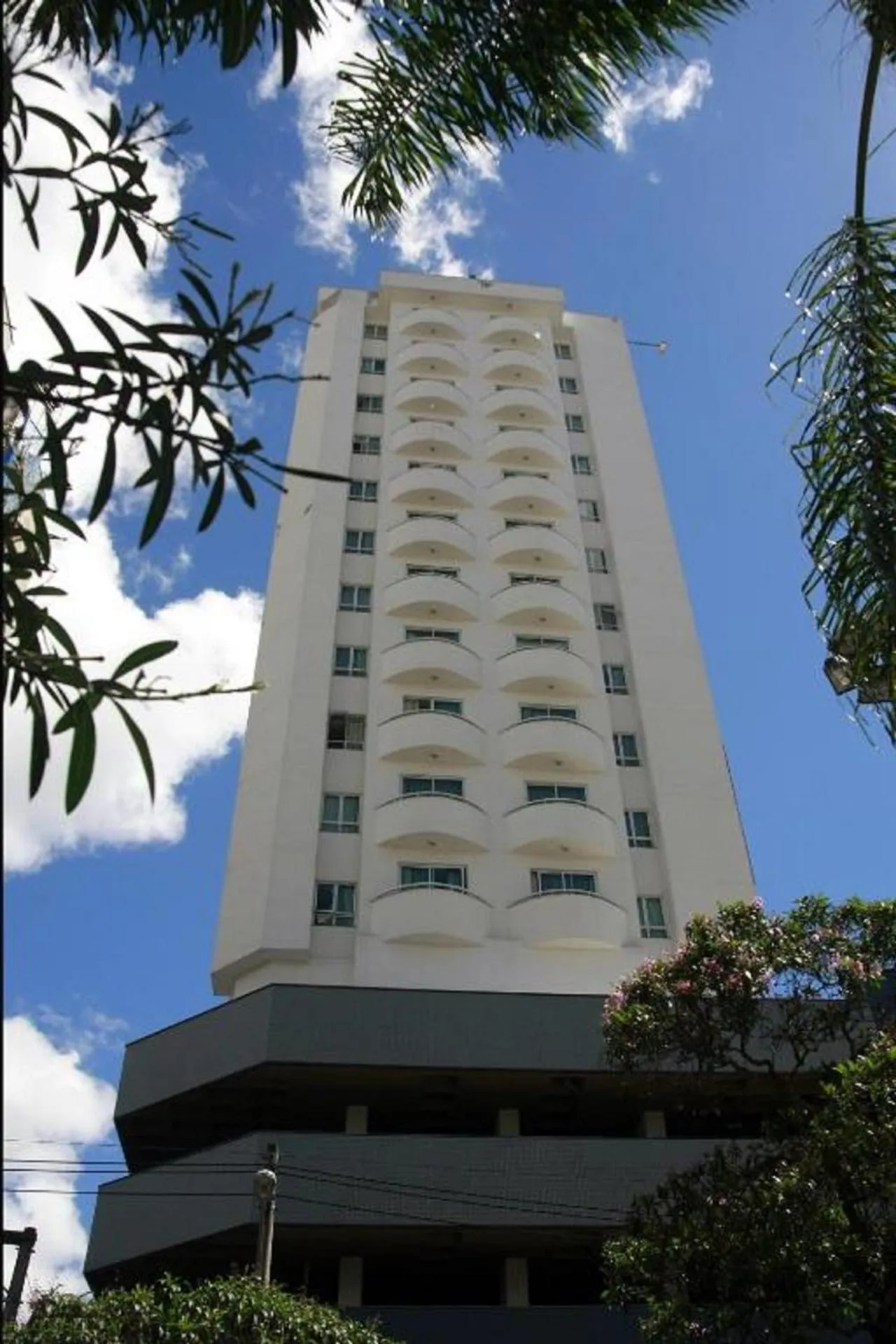 Property building in Victory Suites