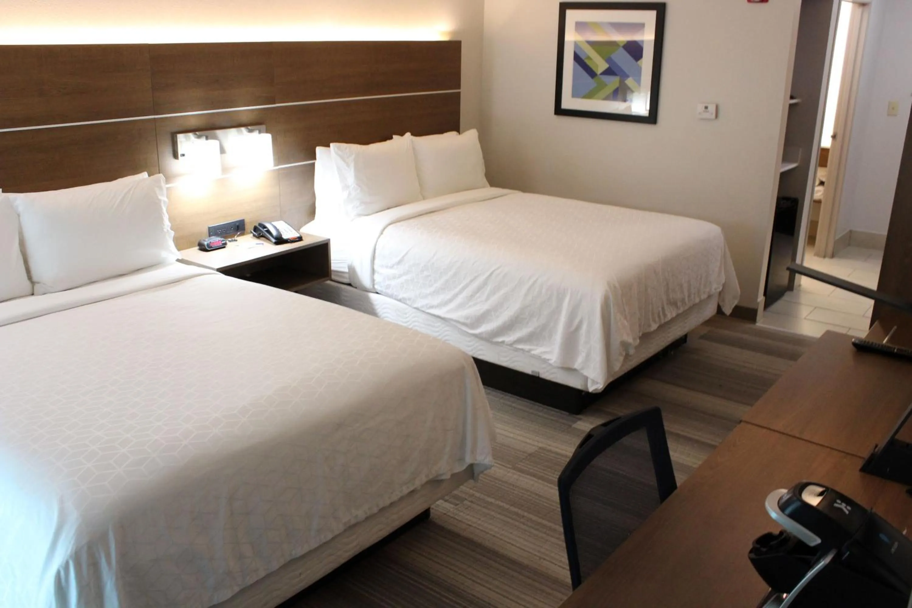 Bed in Holiday Inn Express & Suites San Antonio West Sea World Area by IHG