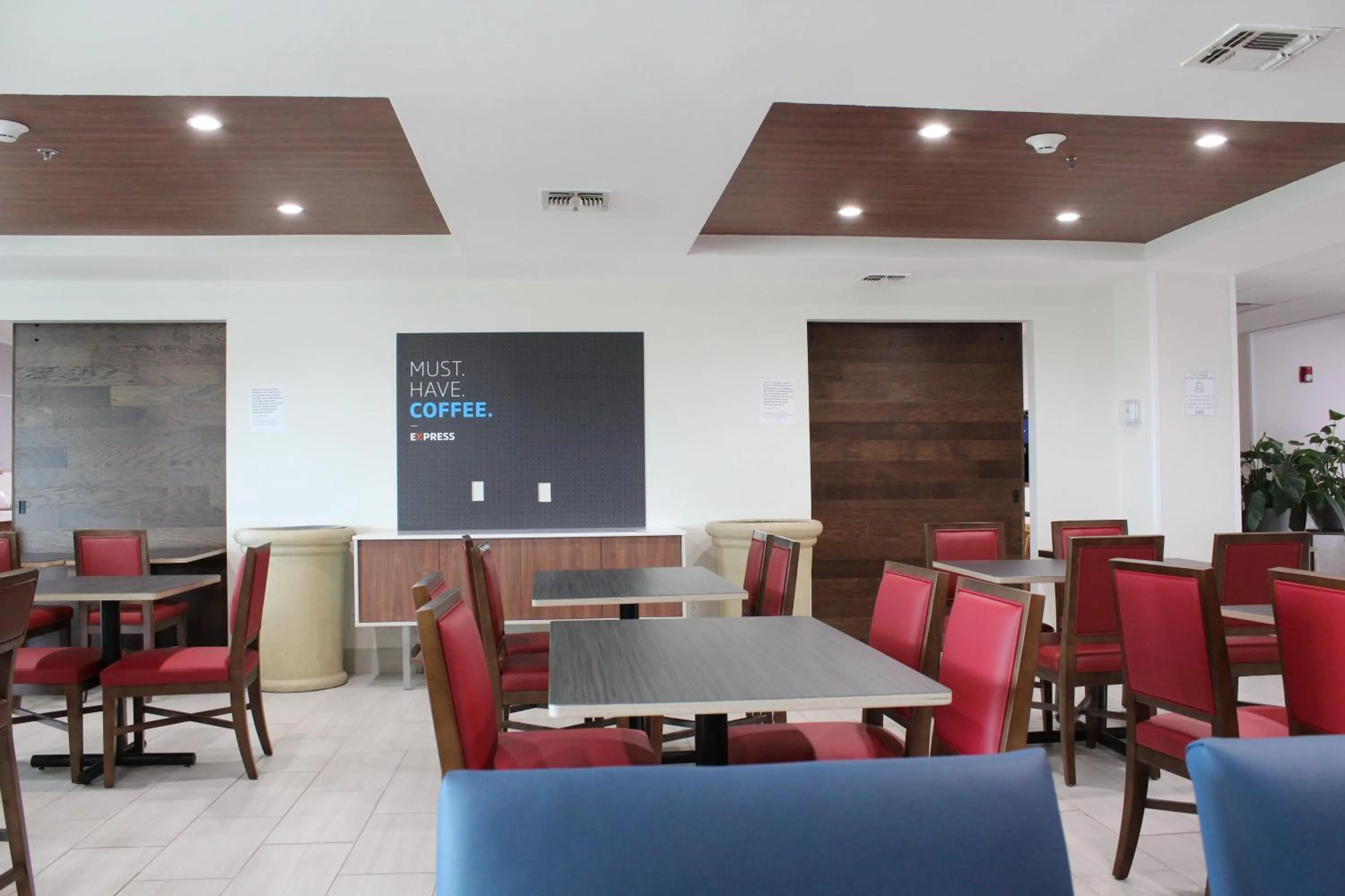 Breakfast in Holiday Inn Express & Suites San Antonio West Sea World Area by IHG