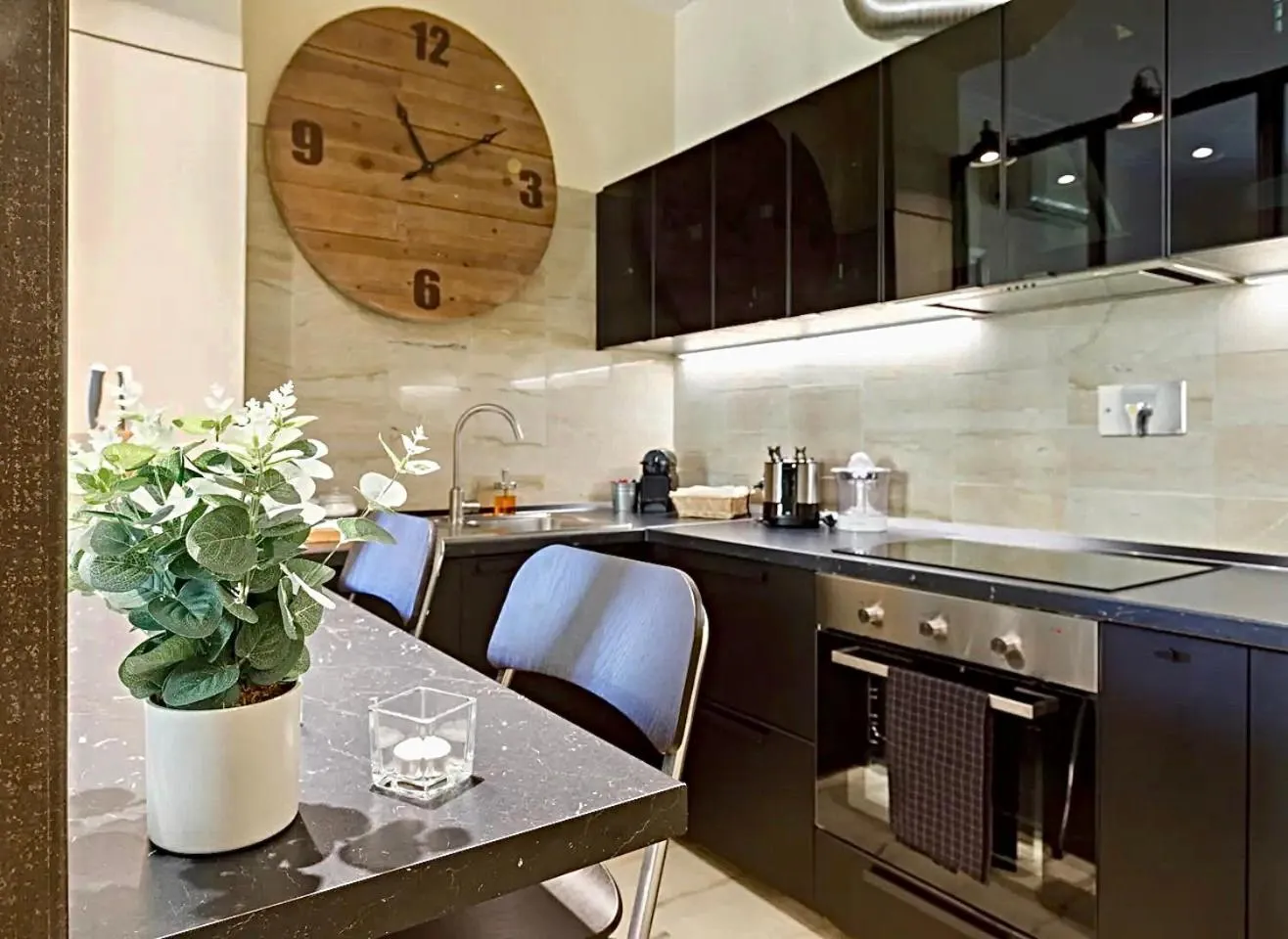 Kitchen or kitchenette in Sweethome Crispi