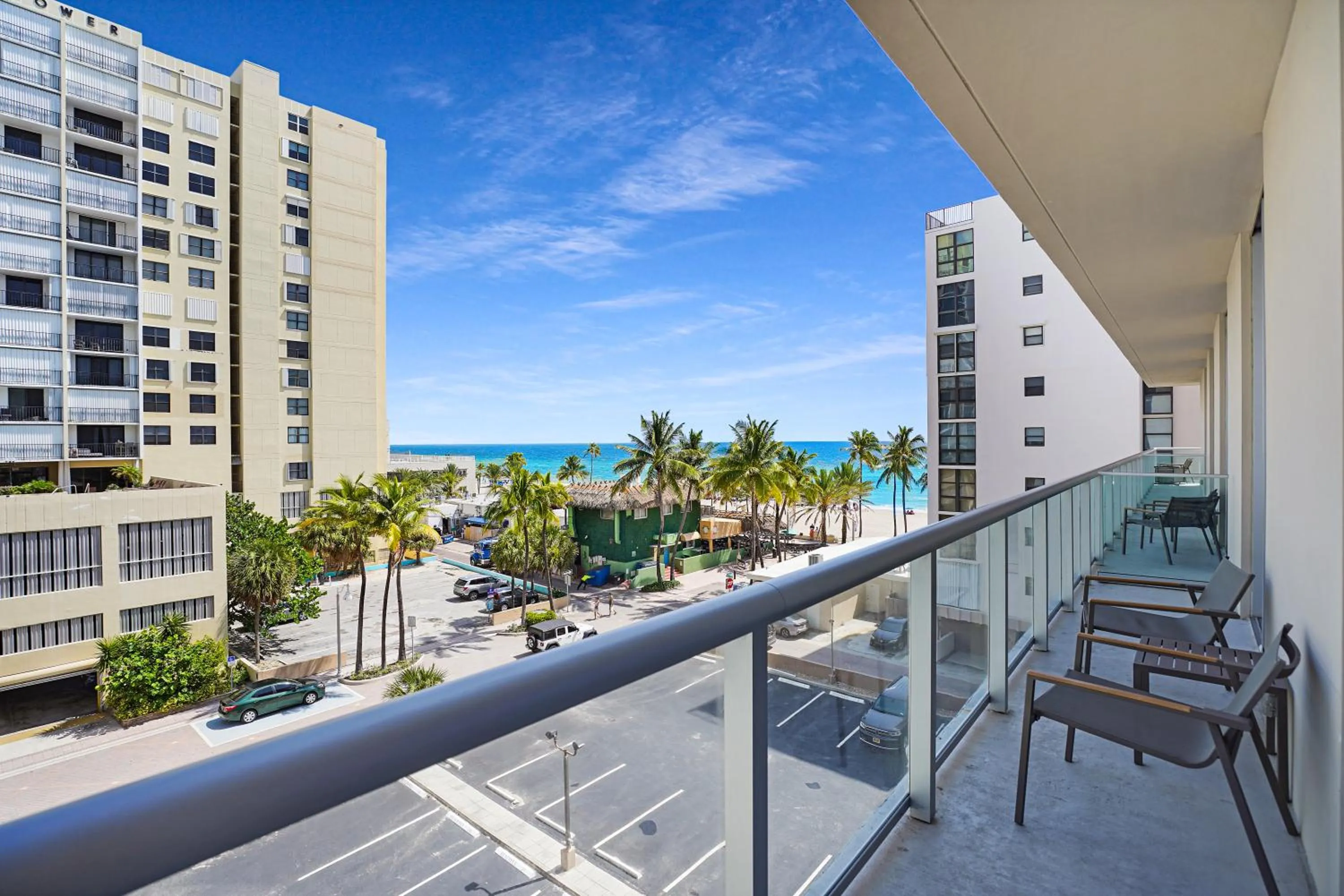 Balcony/Terrace in CH Luxury Condos & Studios On The Beach