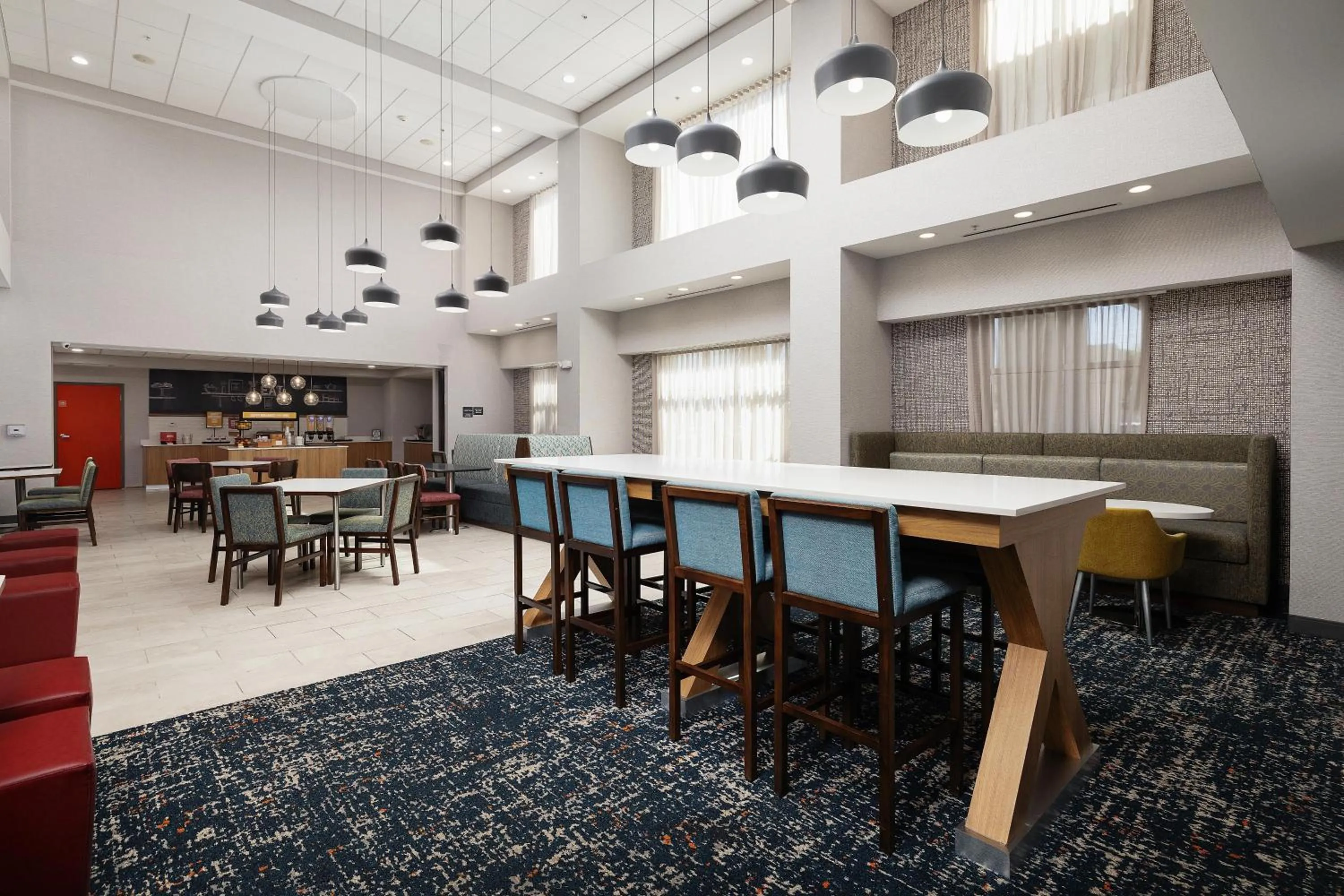 Lobby or reception in Hampton Inn & Suites McAllen