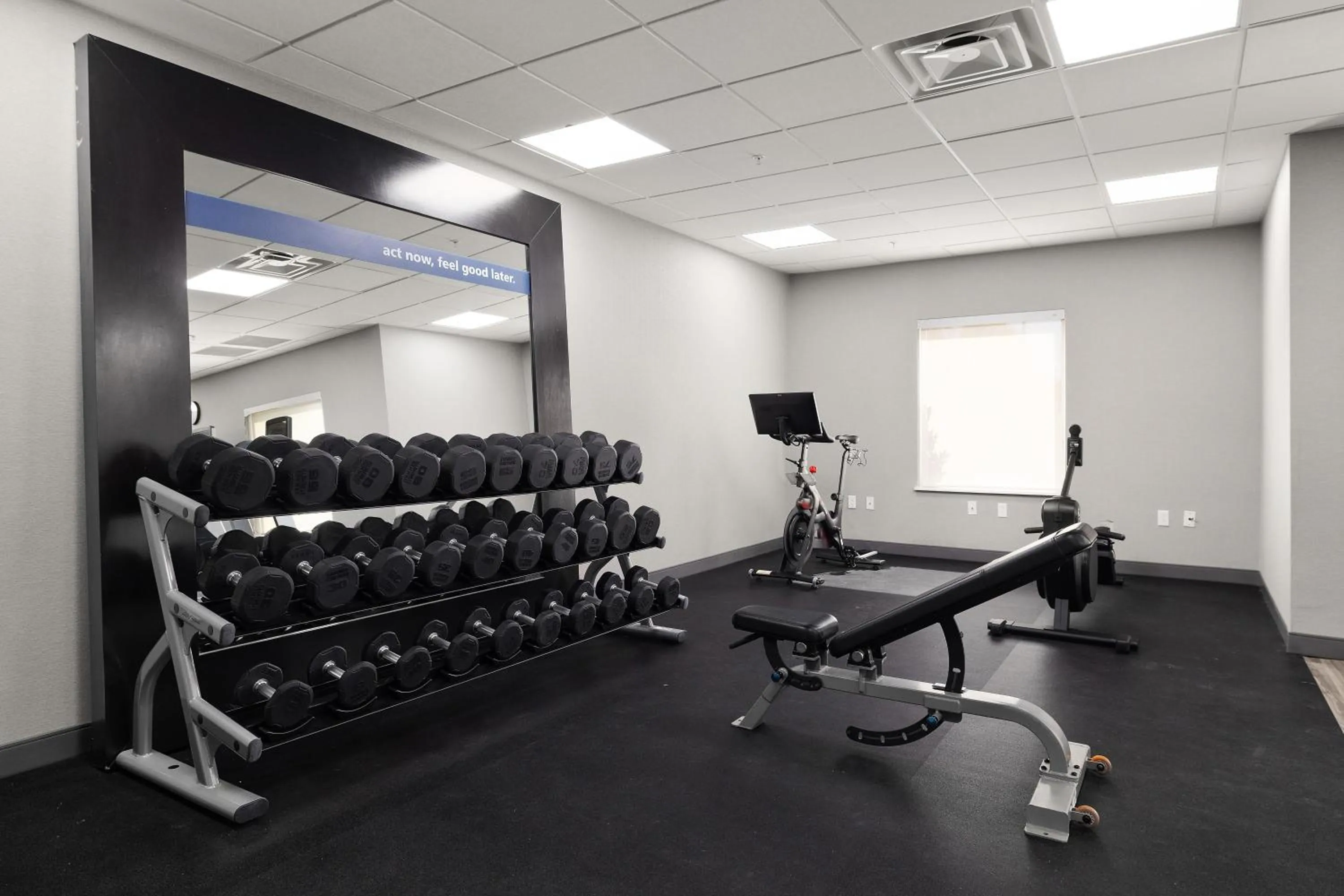 Fitness centre/facilities in Hampton Inn & Suites McAllen