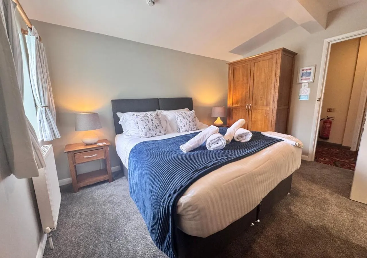 Bedroom, Bed in The Waterfront Inn