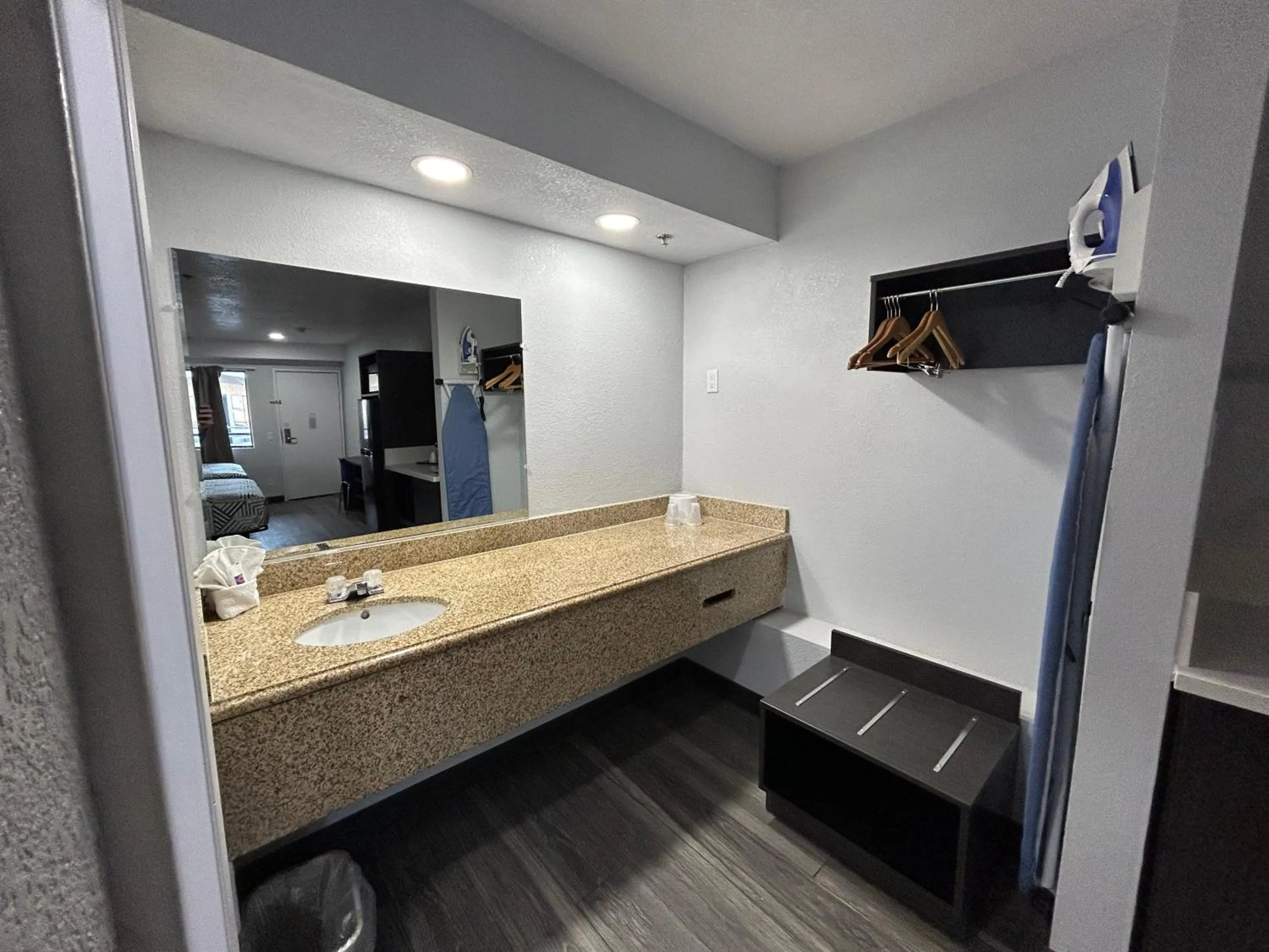 Bathroom in Studio 6 Bakersfield, CA South