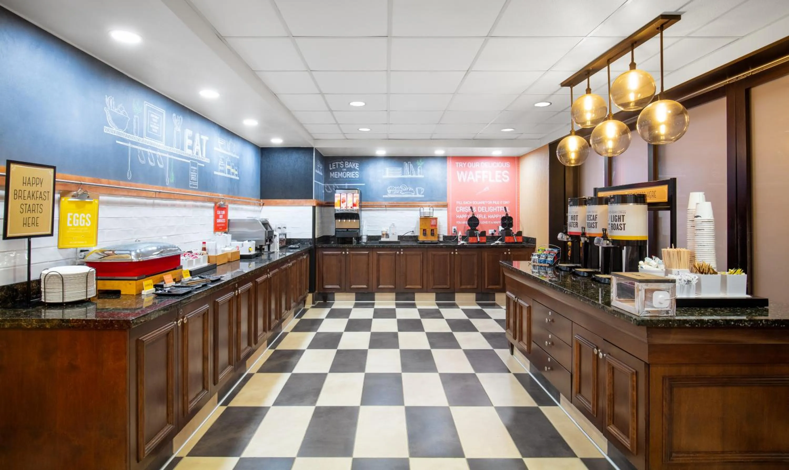 Breakfast in Hampton Inn & Suites Sacramento-Elk Grove Laguna I-5