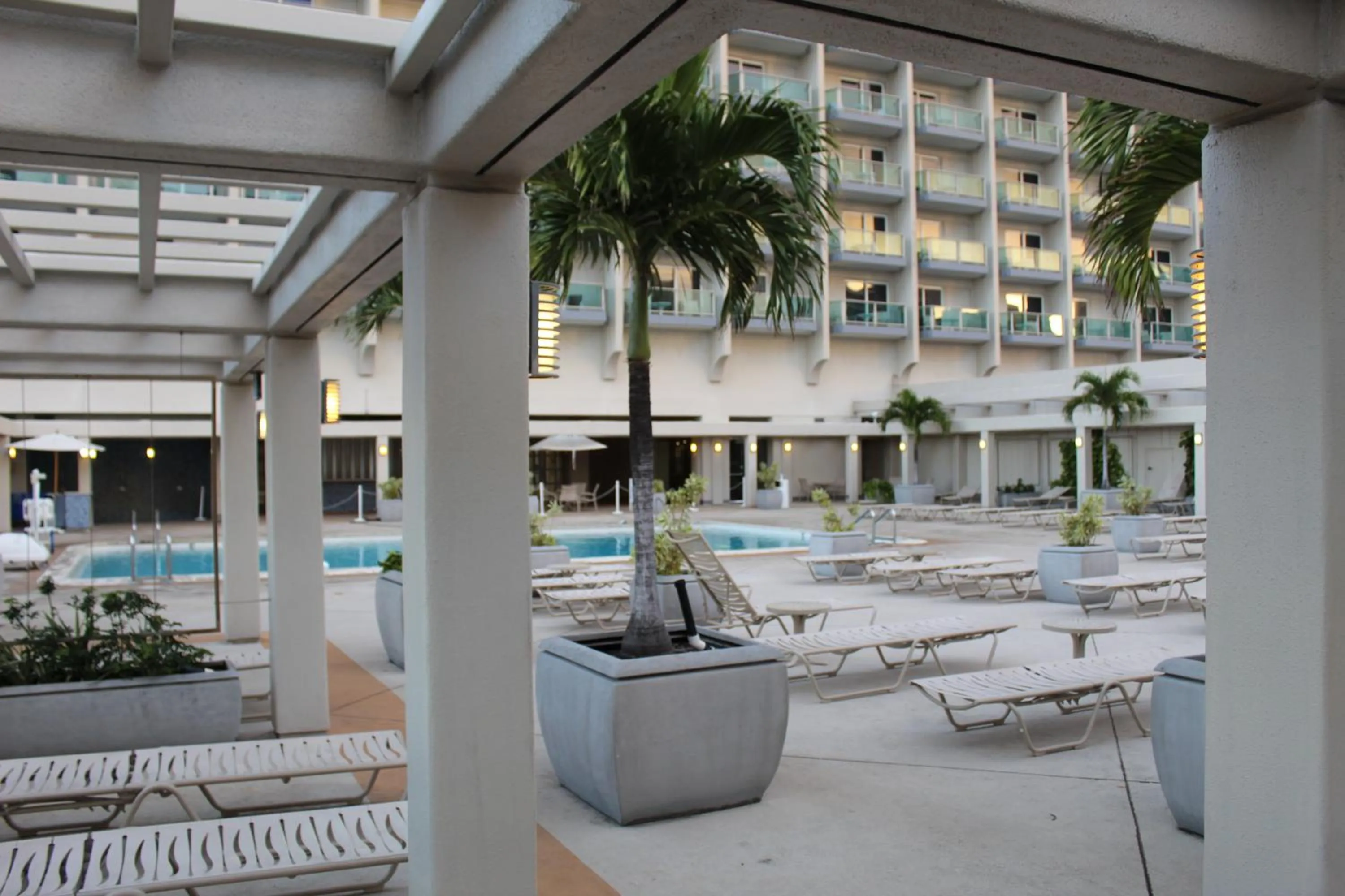 Swimming pool in LSI Resorts at Ala Moana