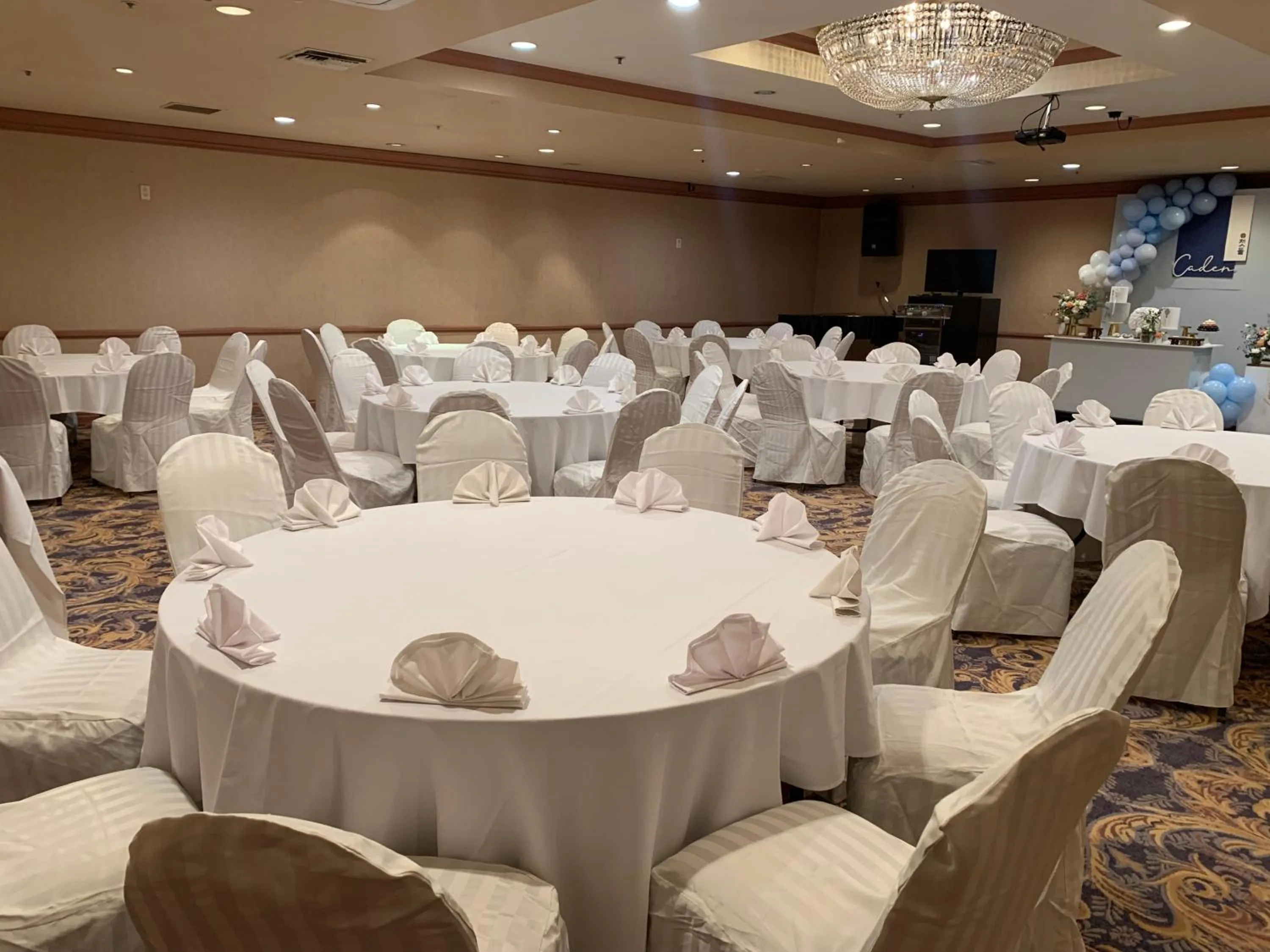 Banquet/Function facilities in Oxford Palace Hotel