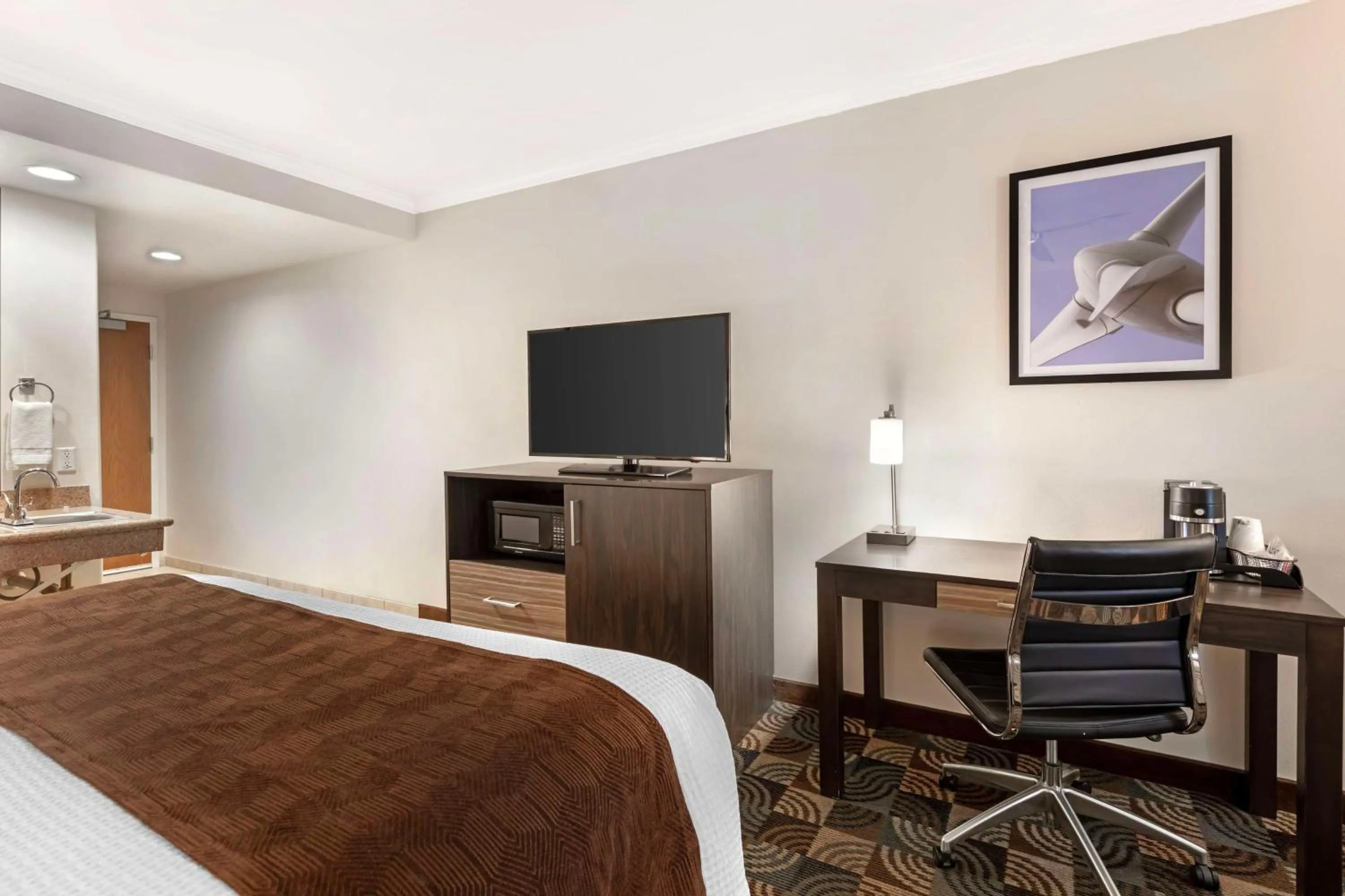 Bedroom, Bed in Best Western Plus Country Park Hotel