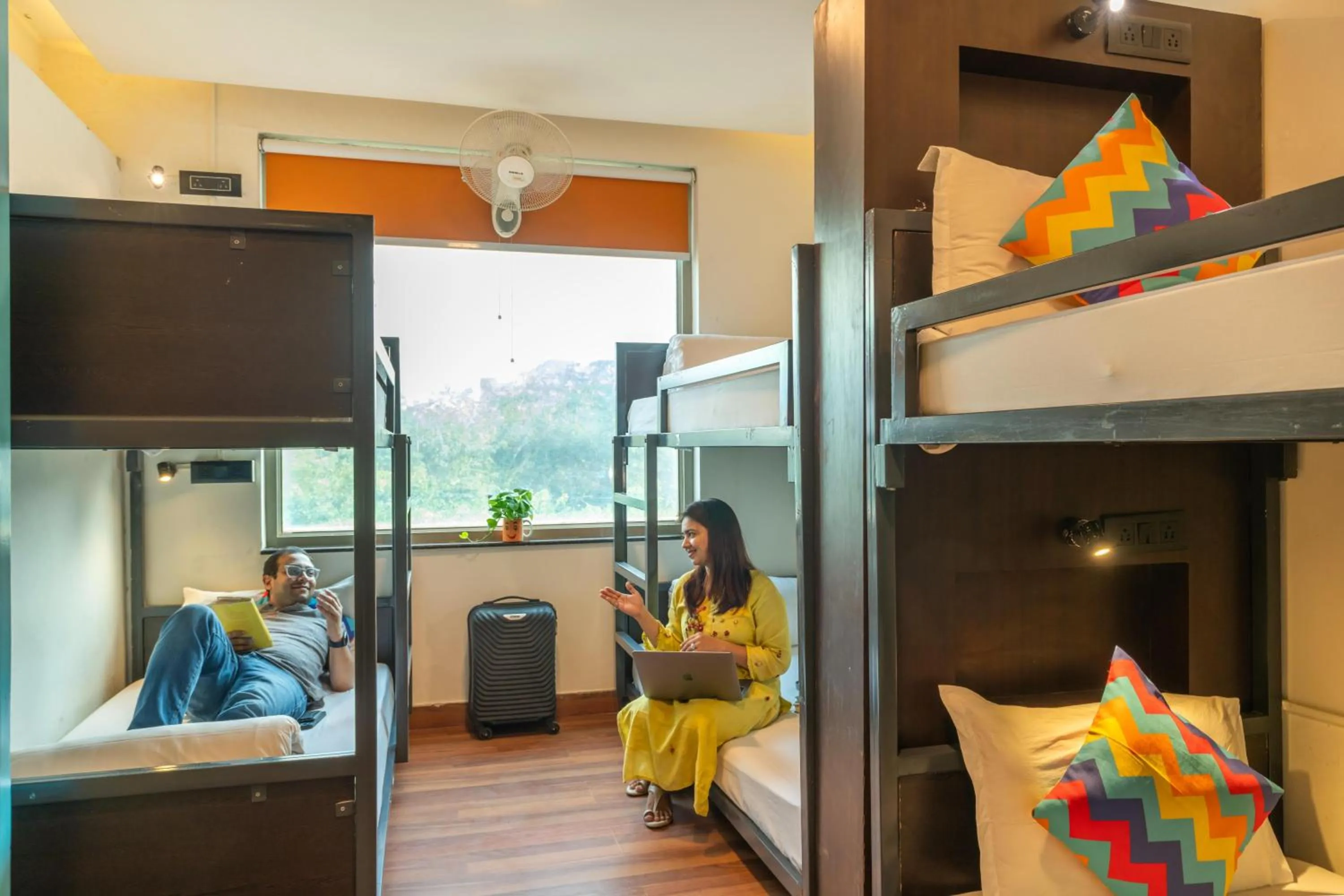 bunk bed, Bed in goSTOPS Delhi