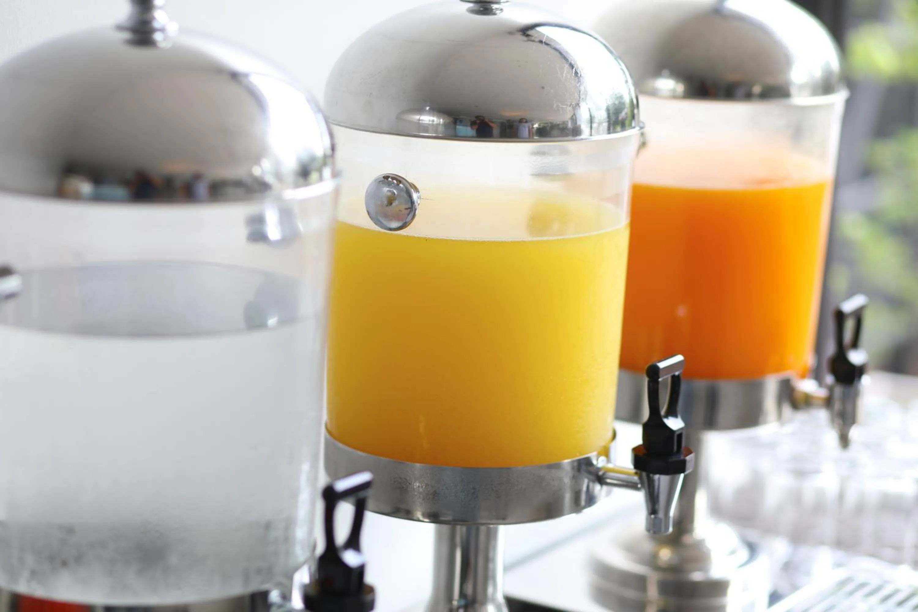 Food and drinks in Anya Nana at Sukhumvit Bangkok