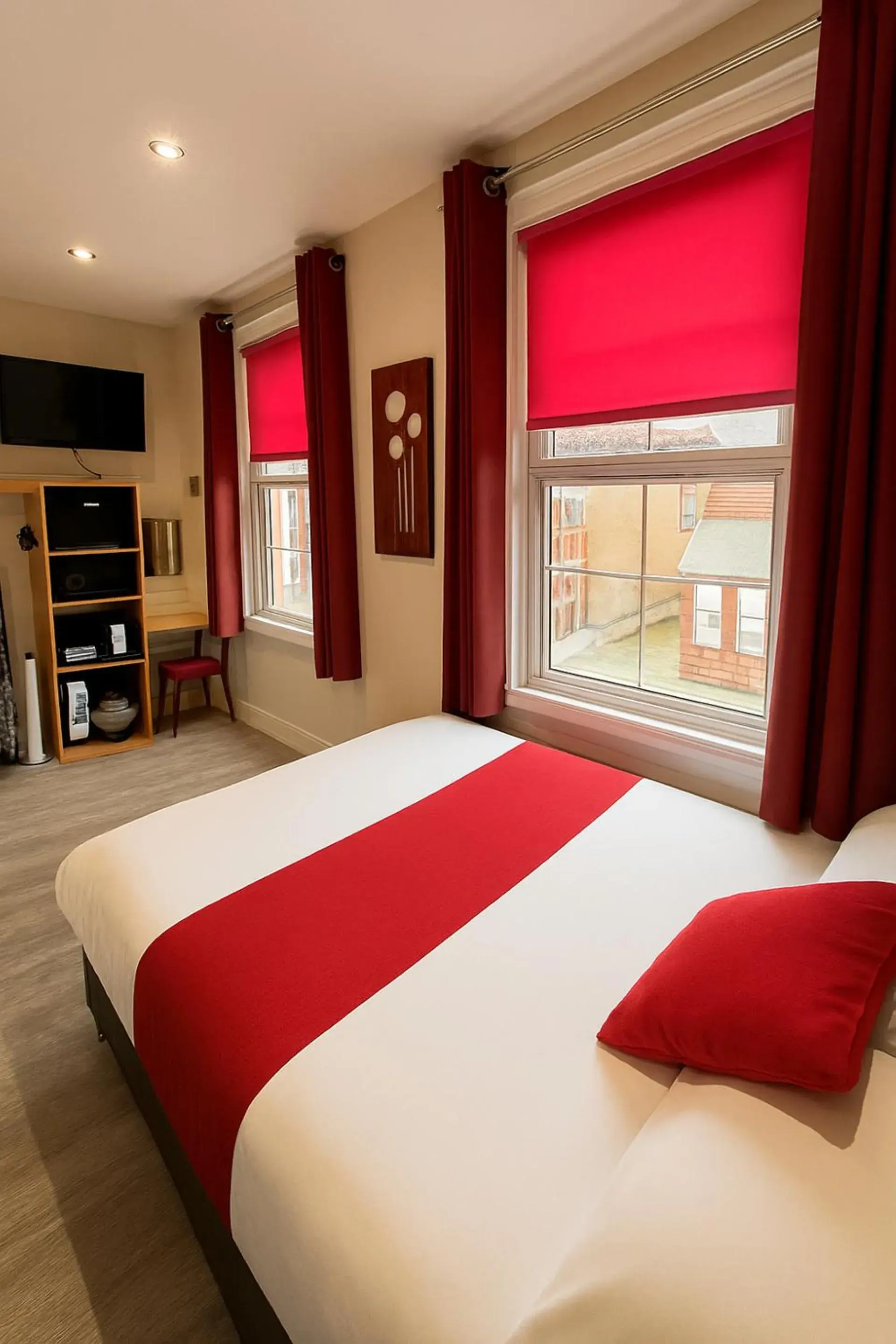 Double Room in The Railway Sleeper Lodge Double Room in The Railway Sleeper Lodge