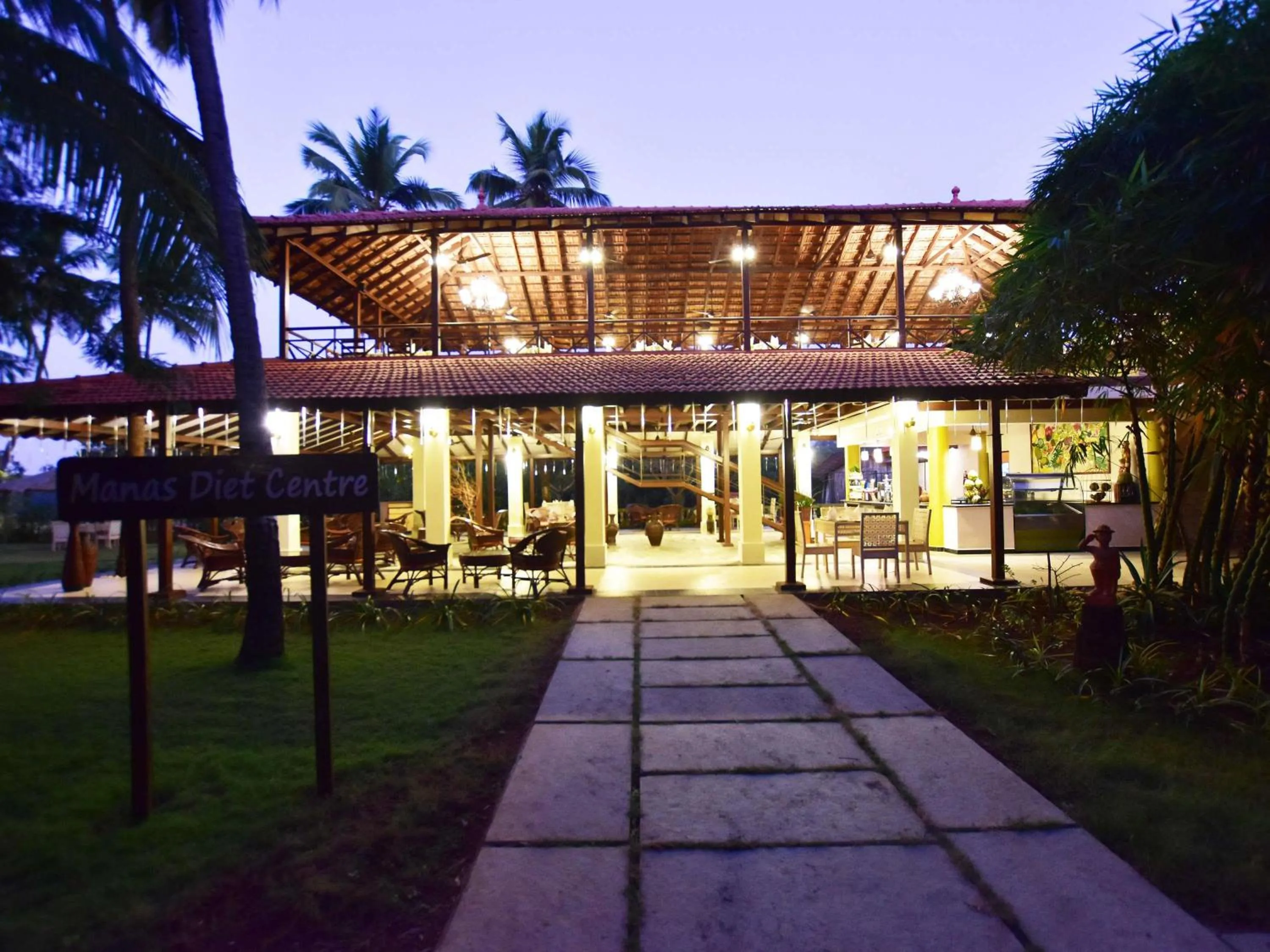 Restaurant/places to eat in Mercure Goa Devaaya Resort