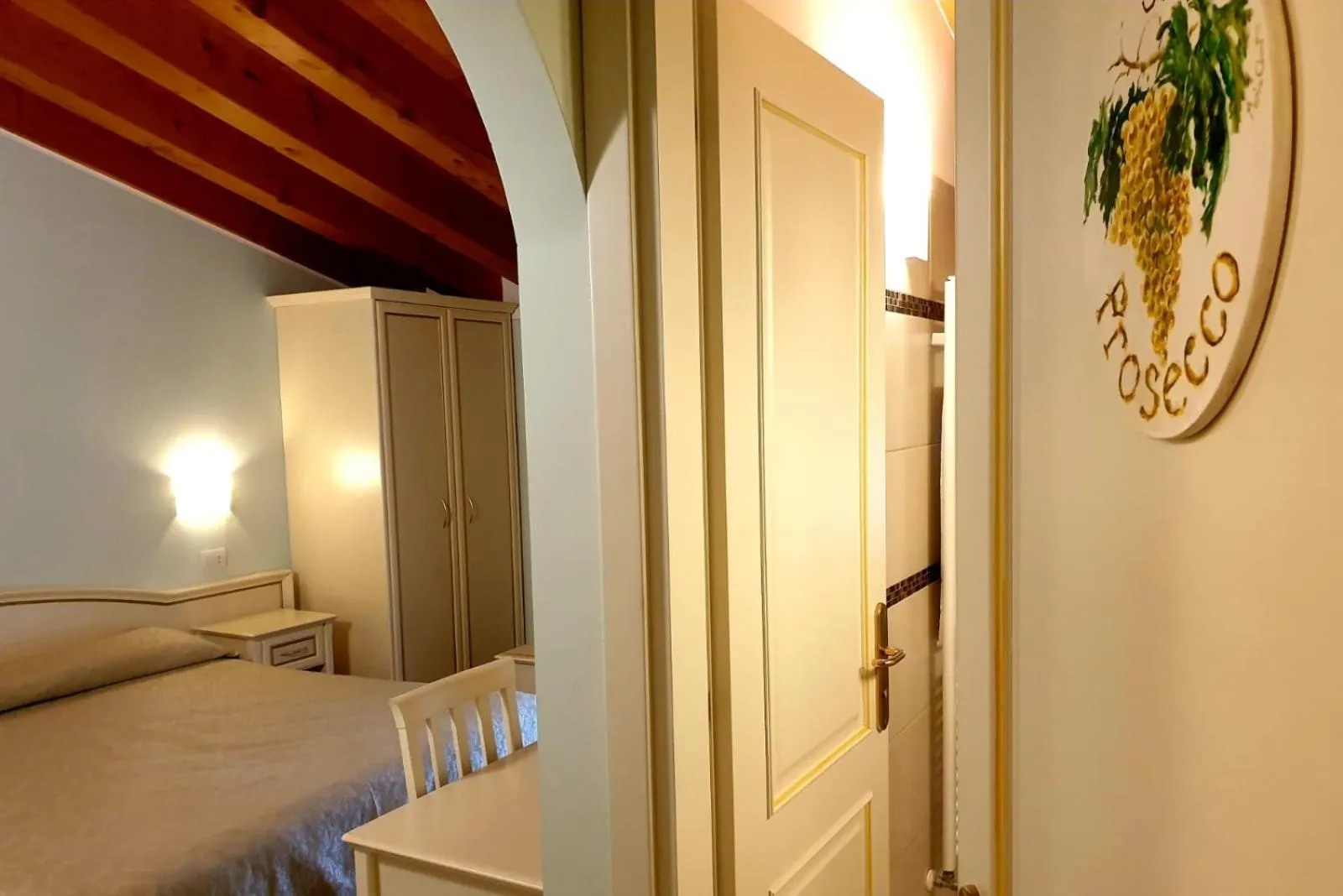 Decorative detail, Bed in Villa Serena Agriturismo