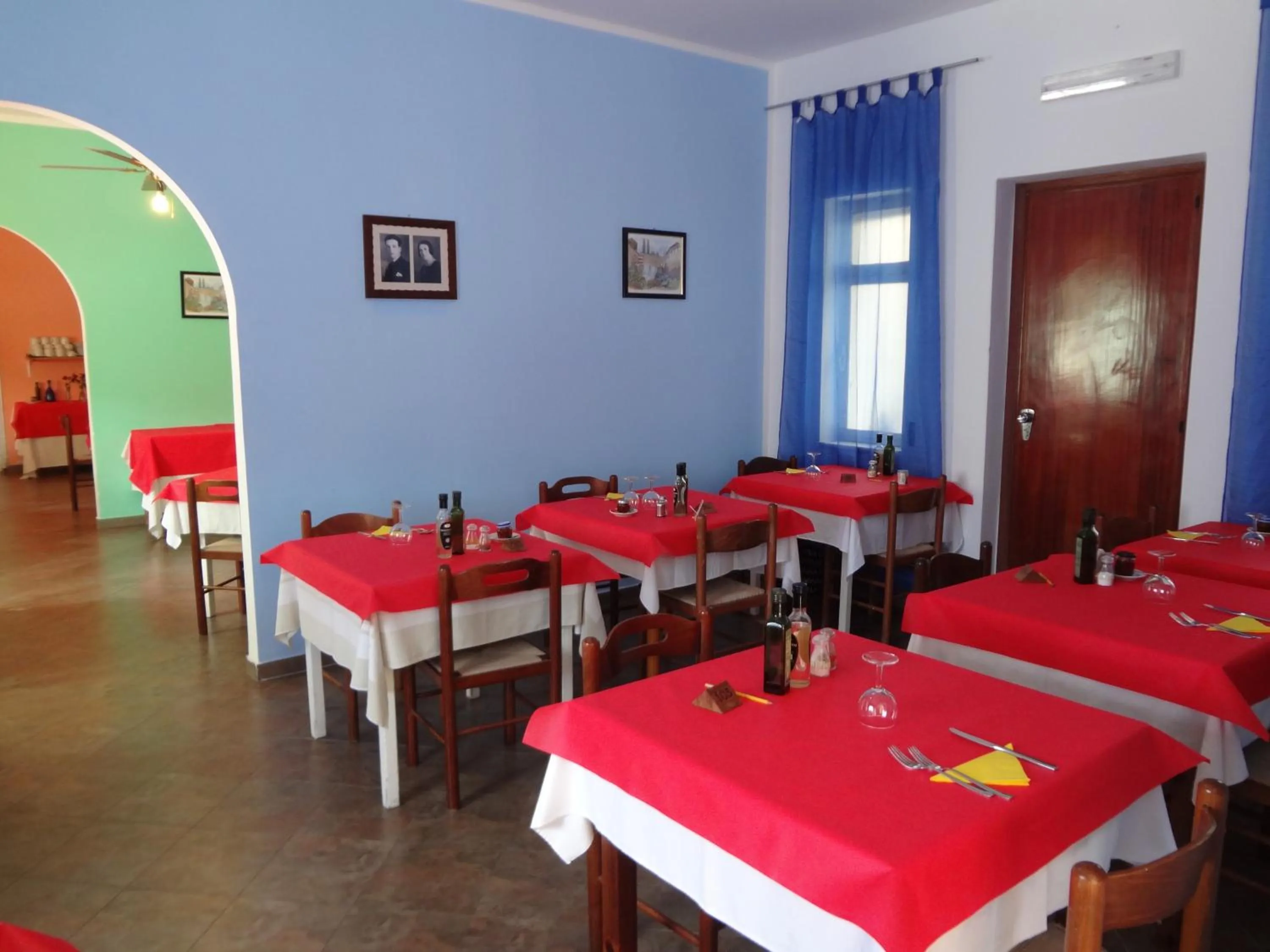 Restaurant/places to eat in Luigiane B&B