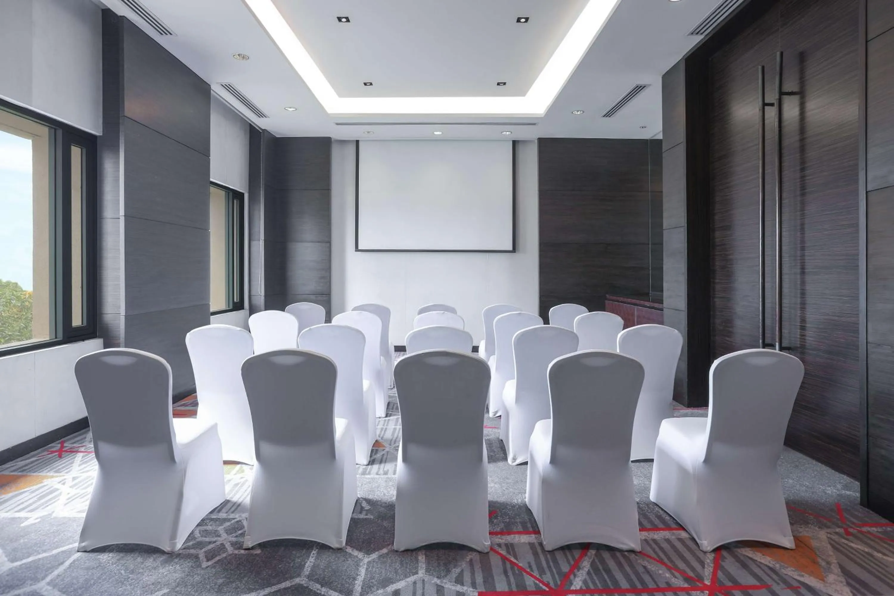 Meeting/conference room in Radisson Blu Cebu
