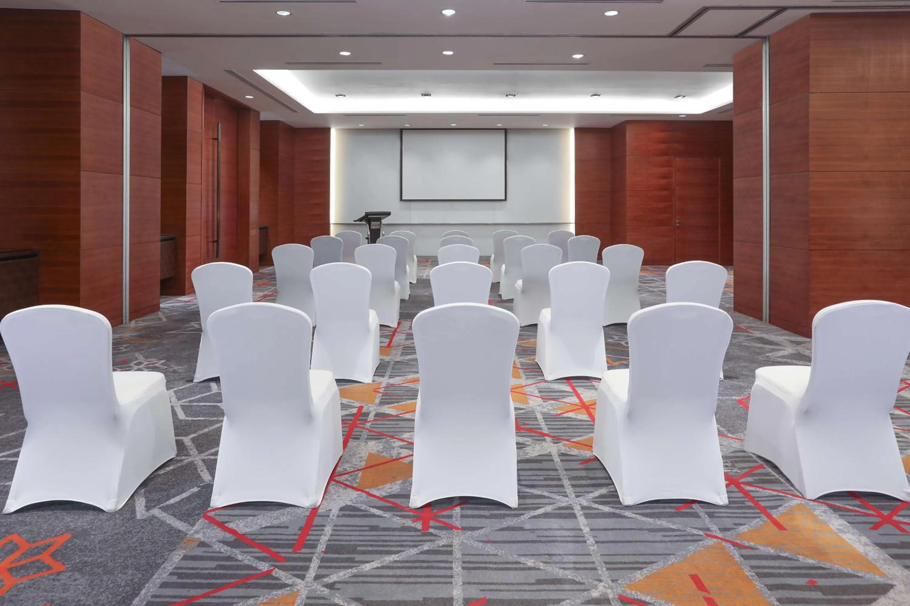Meeting/conference room in Radisson Blu Cebu