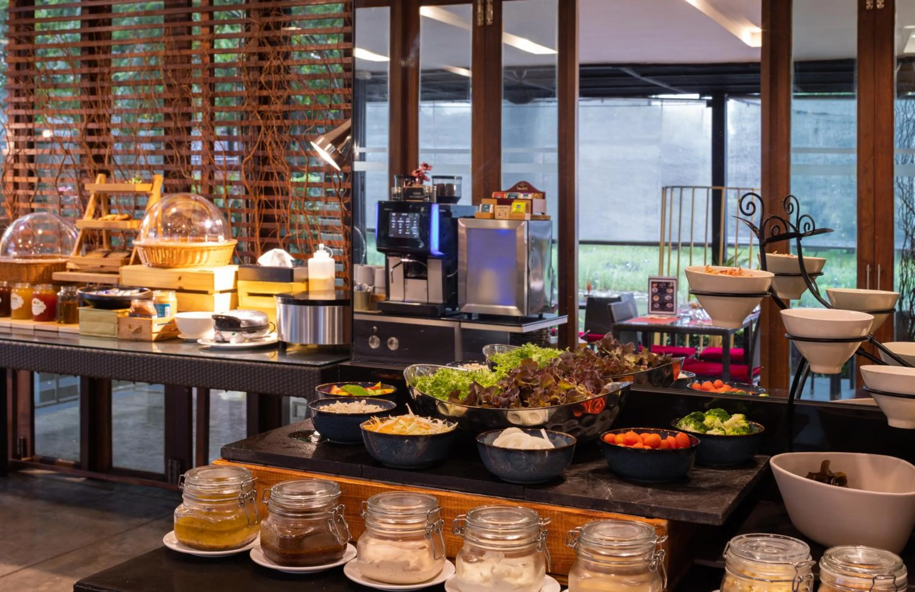 Breakfast in U Inchantree Kanchanaburi