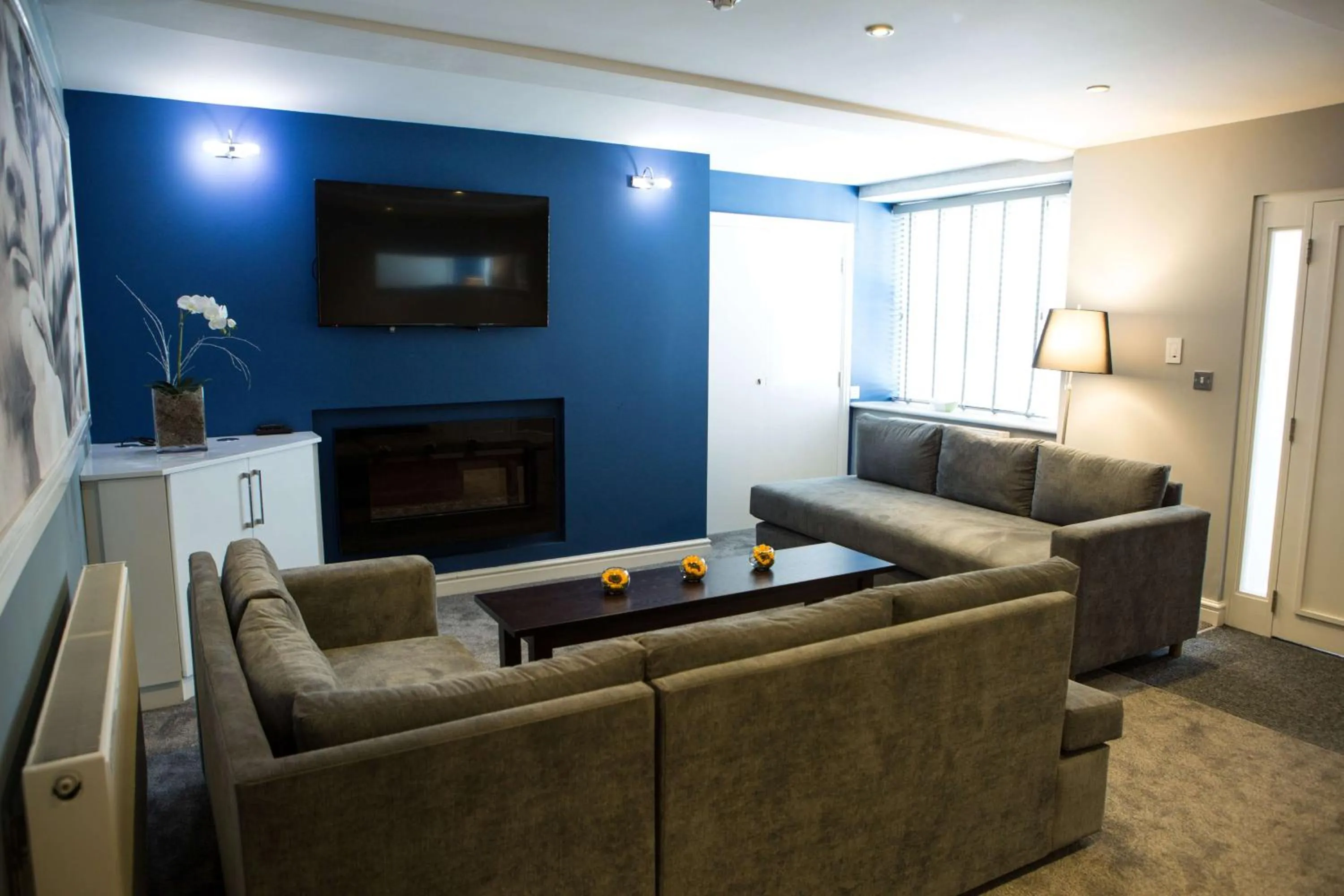 TV and multimedia in The Townhouse Chester