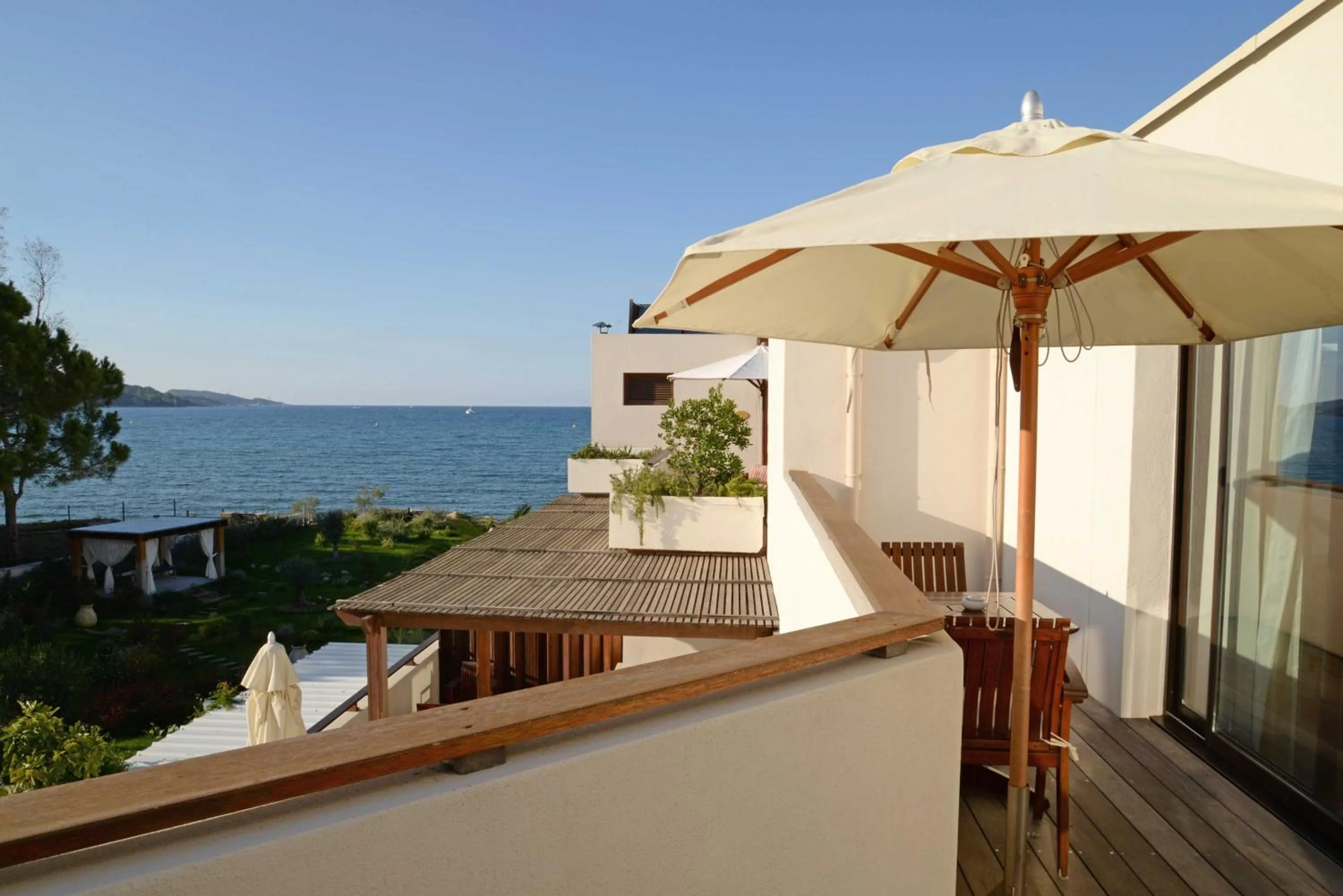 Balcony/Terrace in Hôtel La Roya