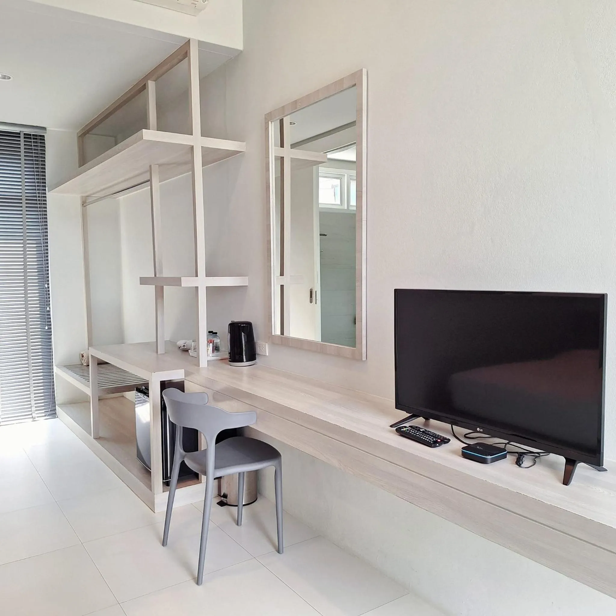 TV and multimedia in Baanfah Resort Samui