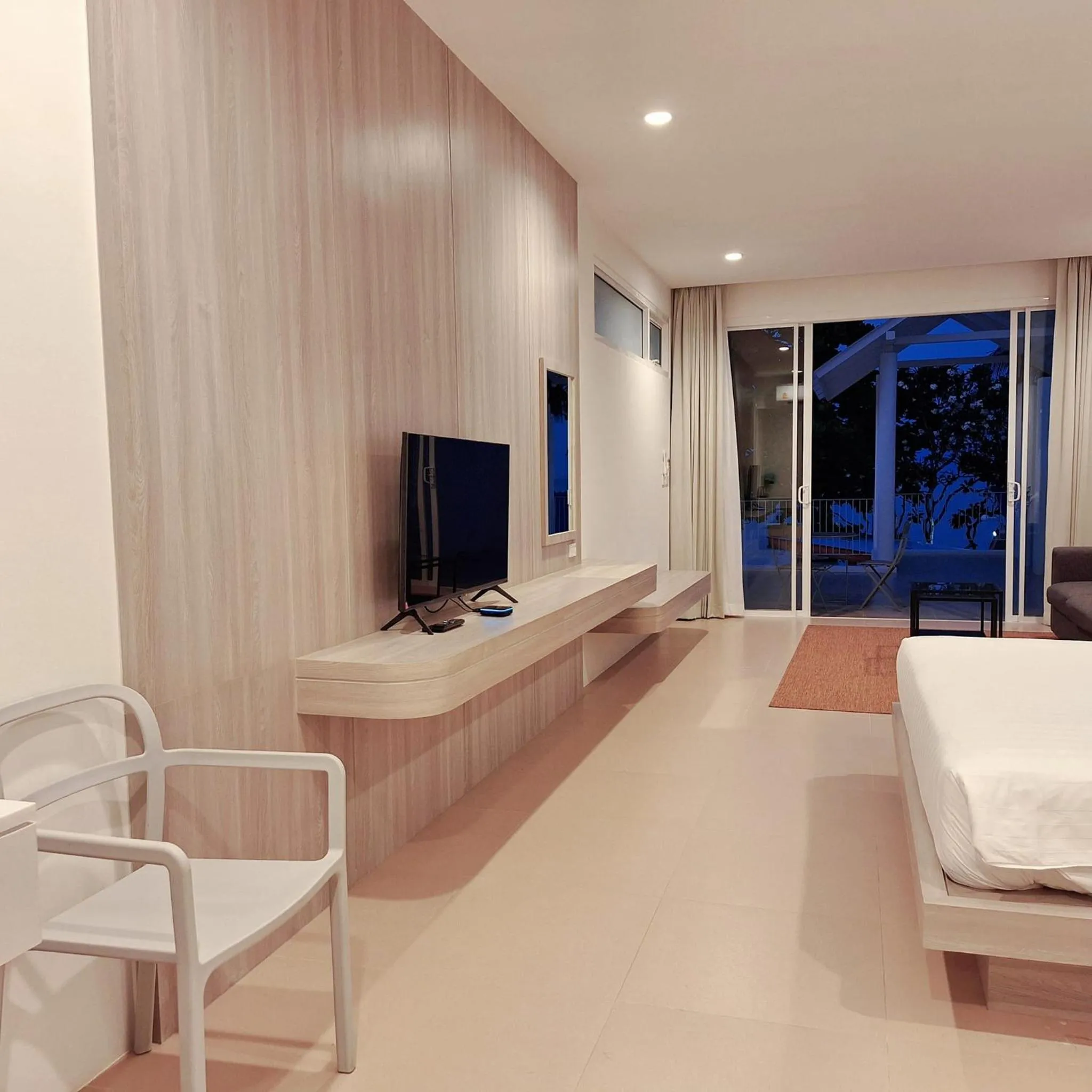 TV and multimedia, Bed in Baanfah Resort Samui