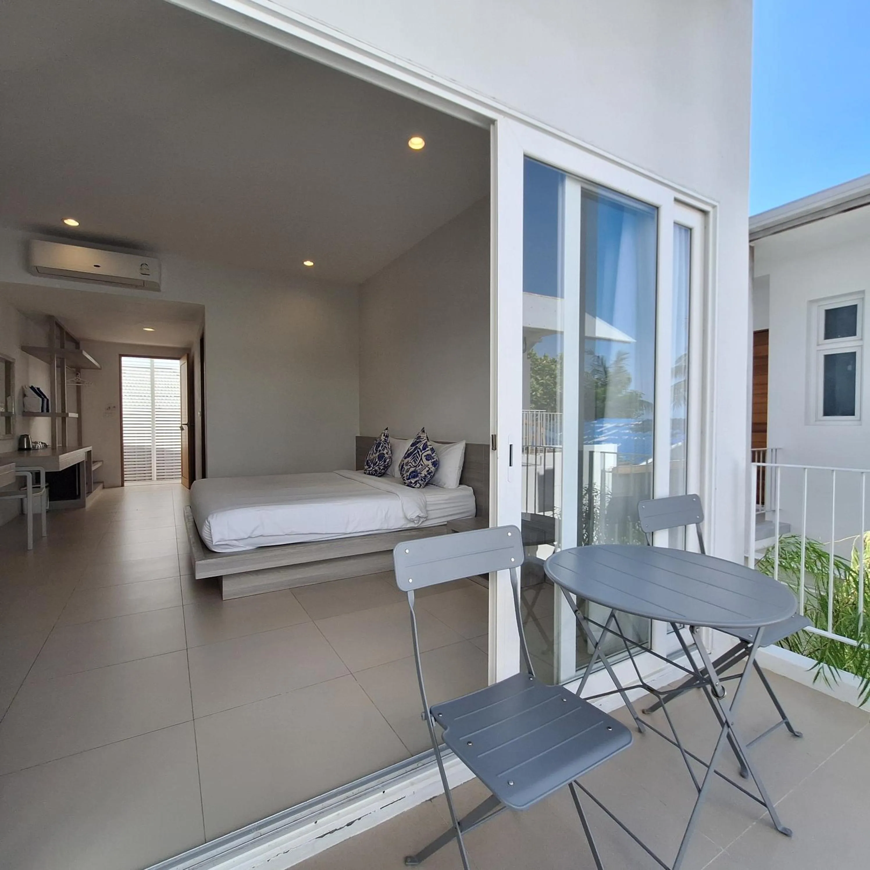 Bed in Baanfah Resort Samui