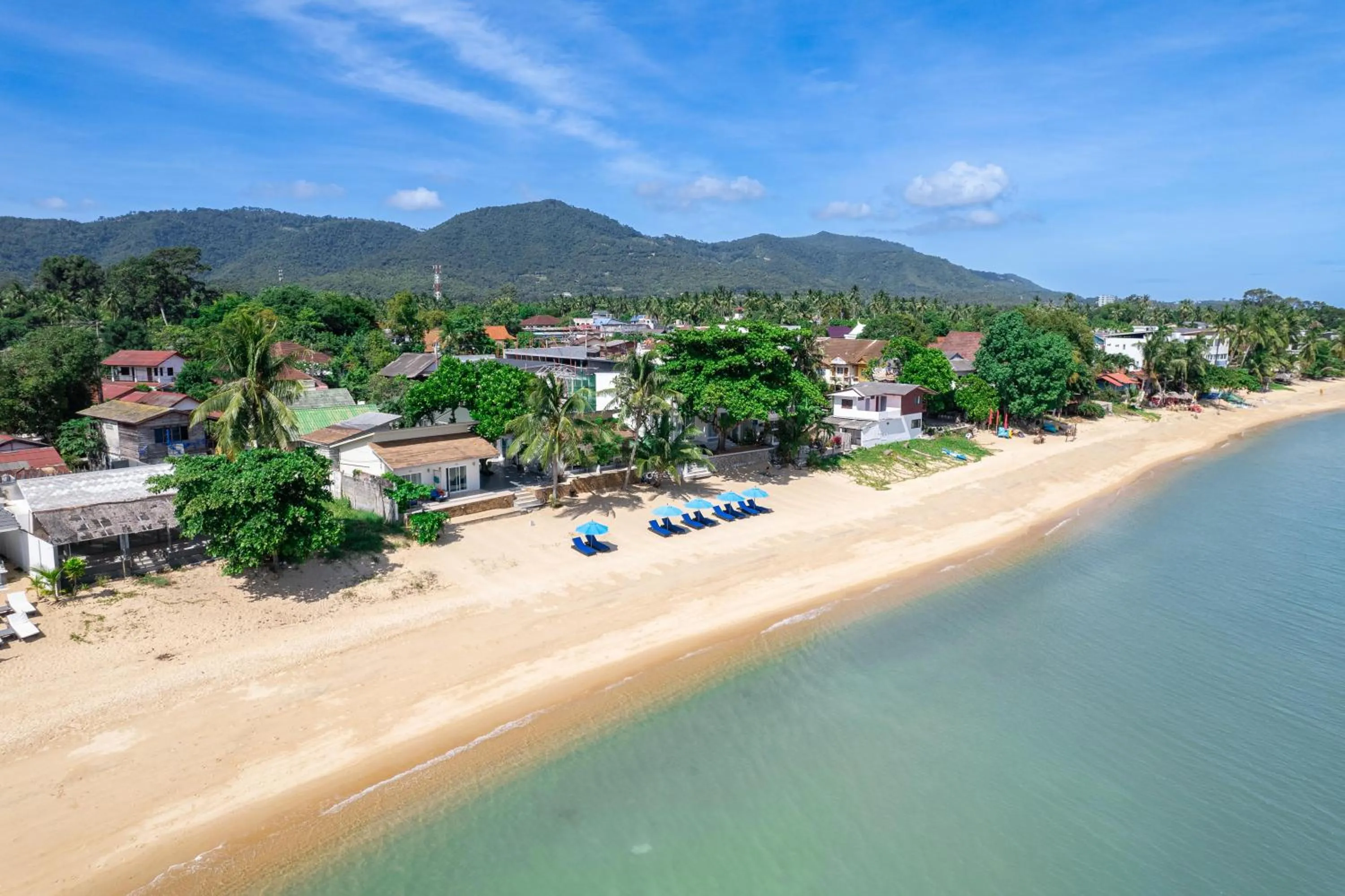 Beach in Baanfah Resort Samui
