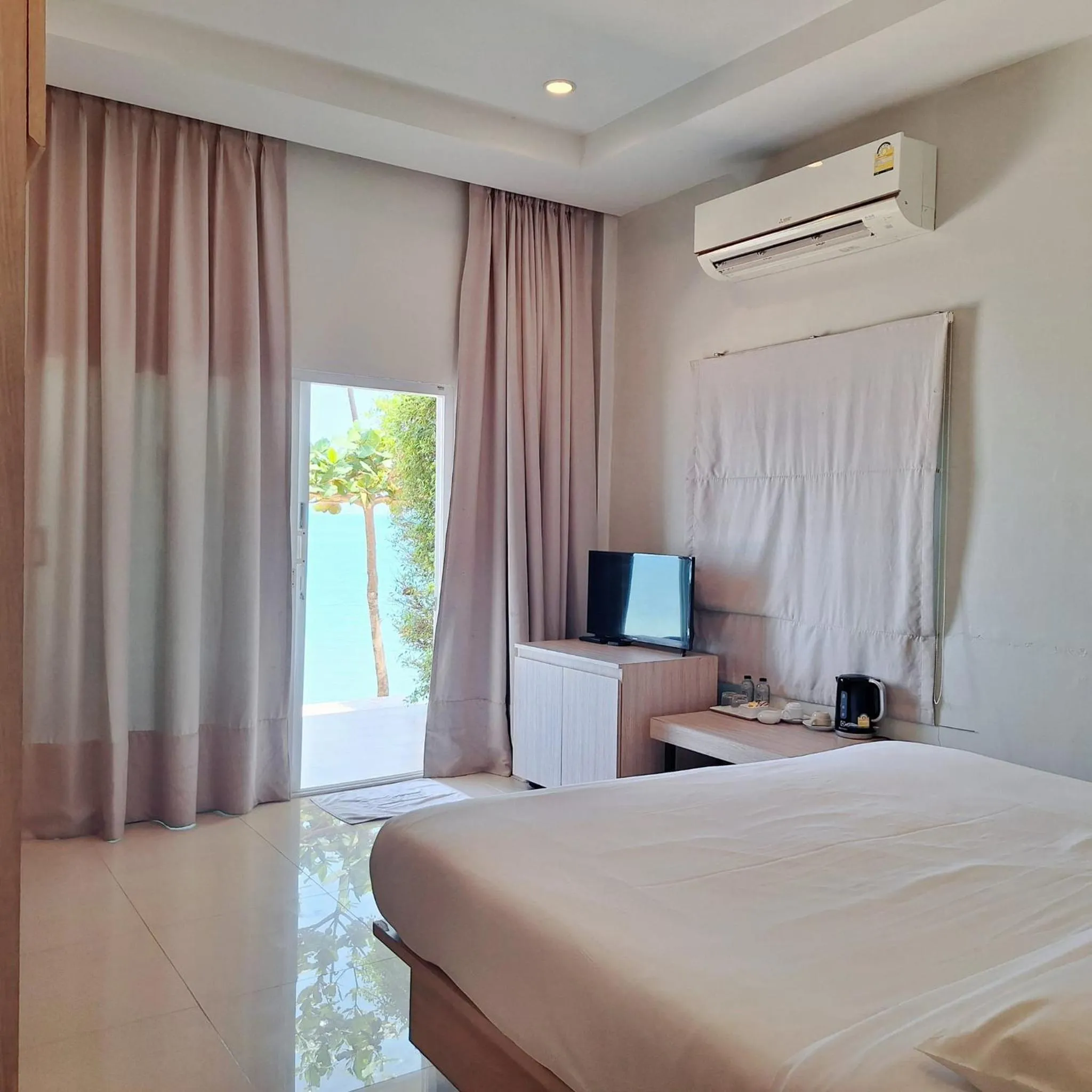 Bedroom, Bed in Baanfah Resort Samui