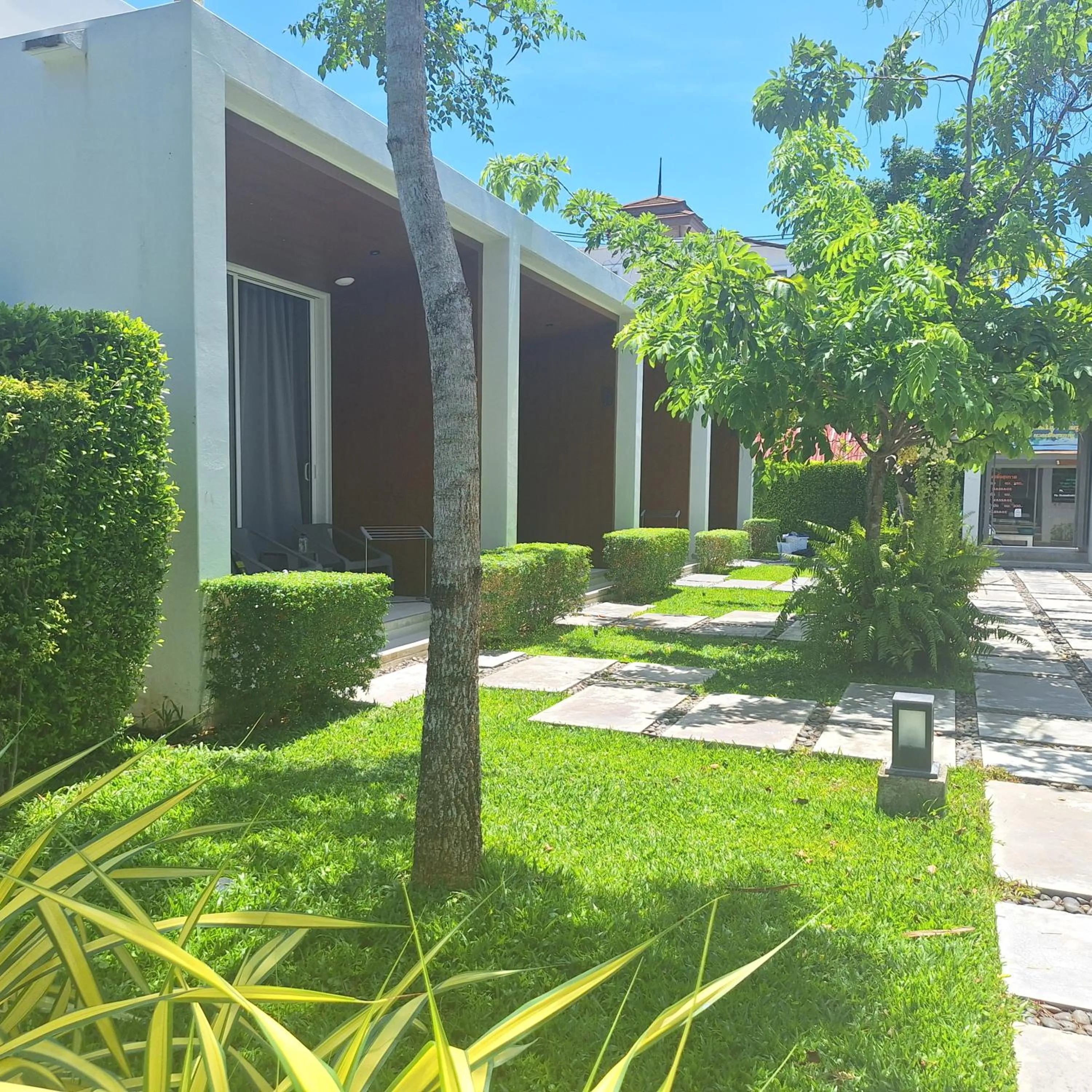 Garden in Baanfah Resort Samui