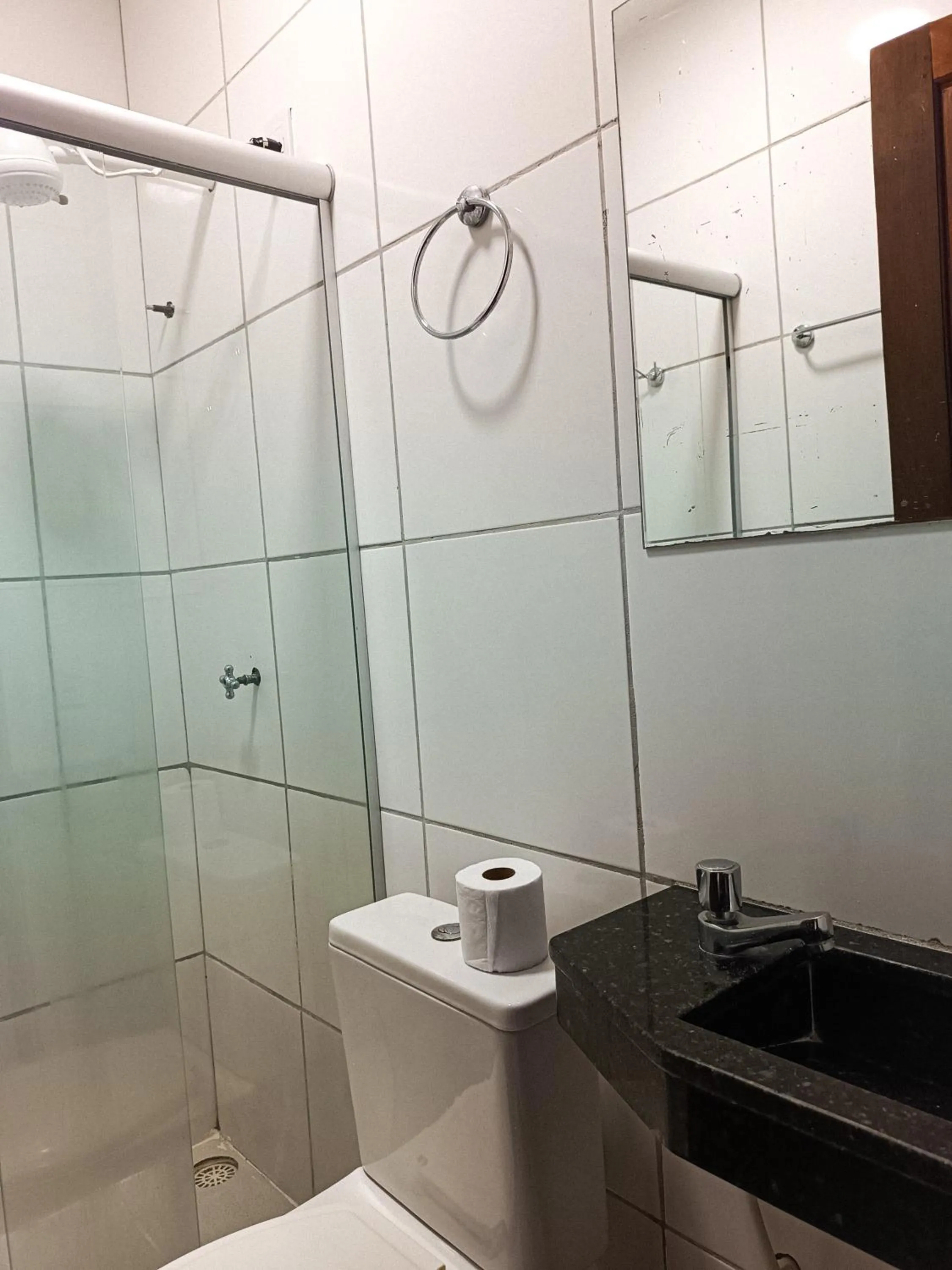 Shower in Hotel Beira Rio Preguiças