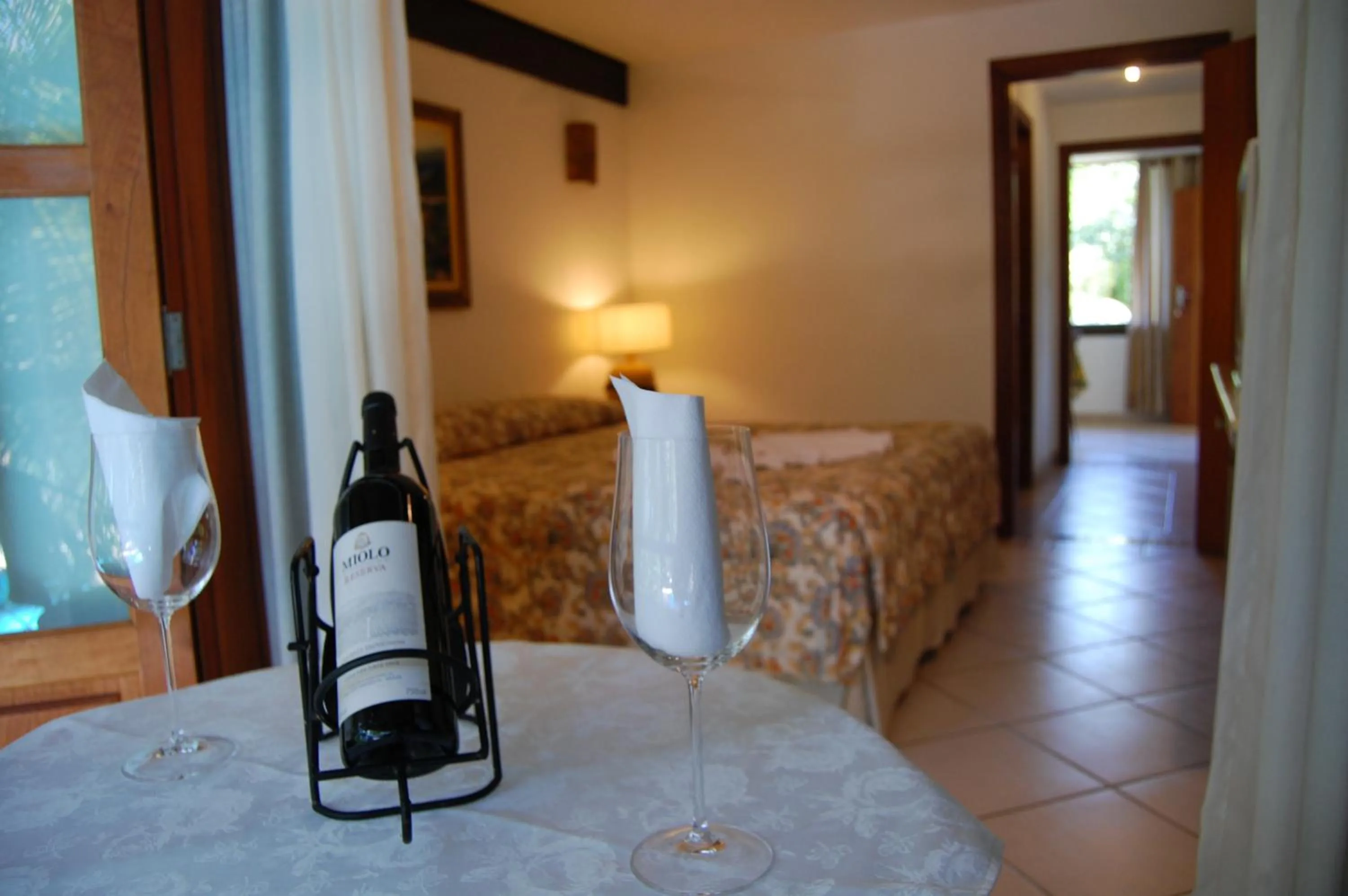 Photo of the whole room, Bed in Pousada Águas de Parati