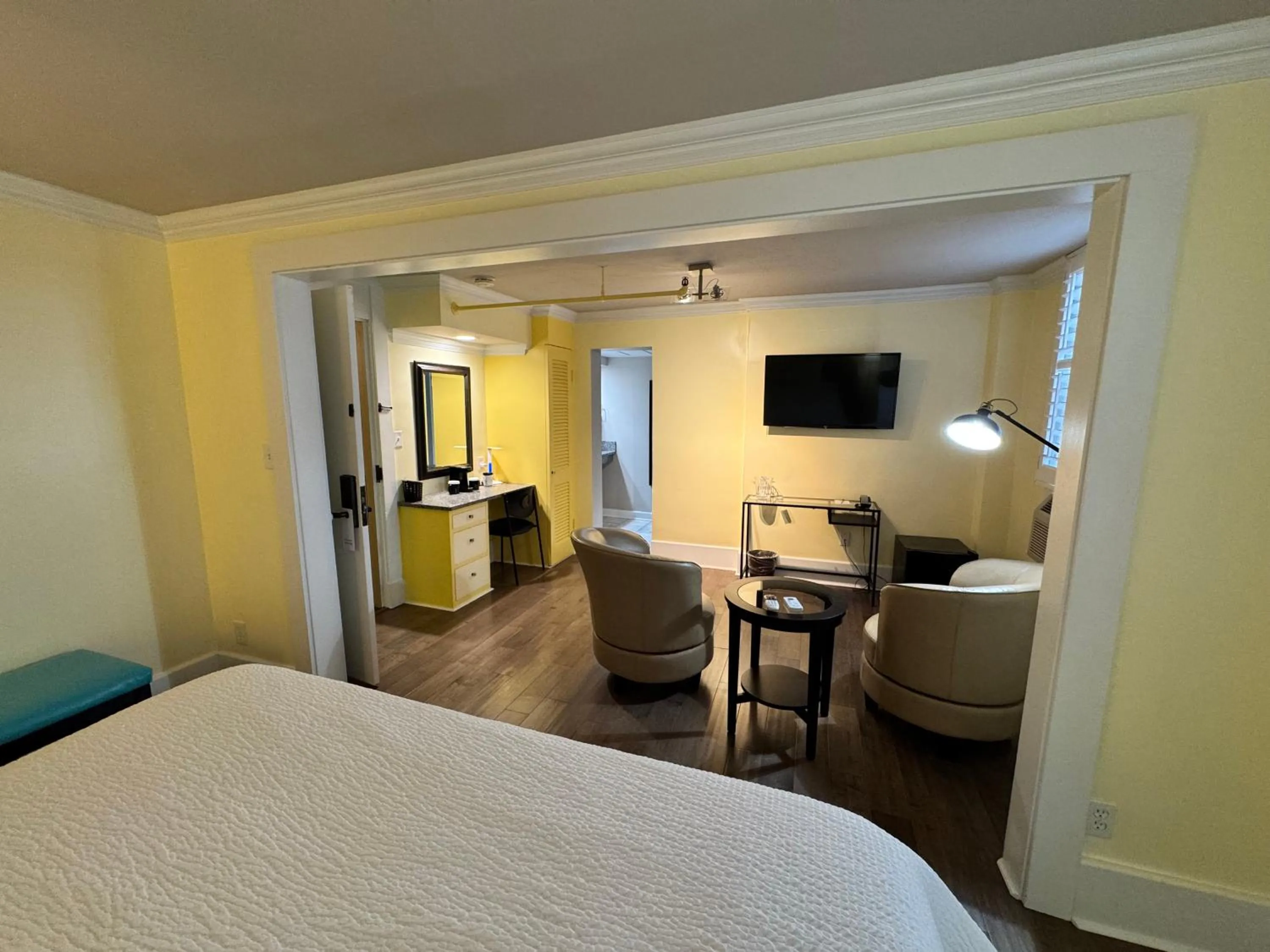 Bed in The Sherman Inn