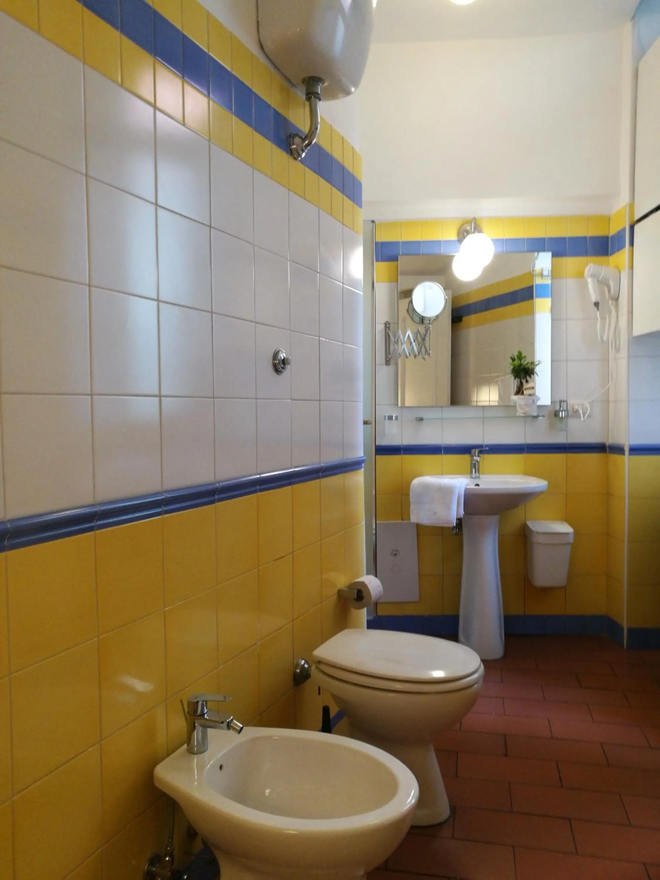 Bathroom in Bed morelli 49 , chiaia