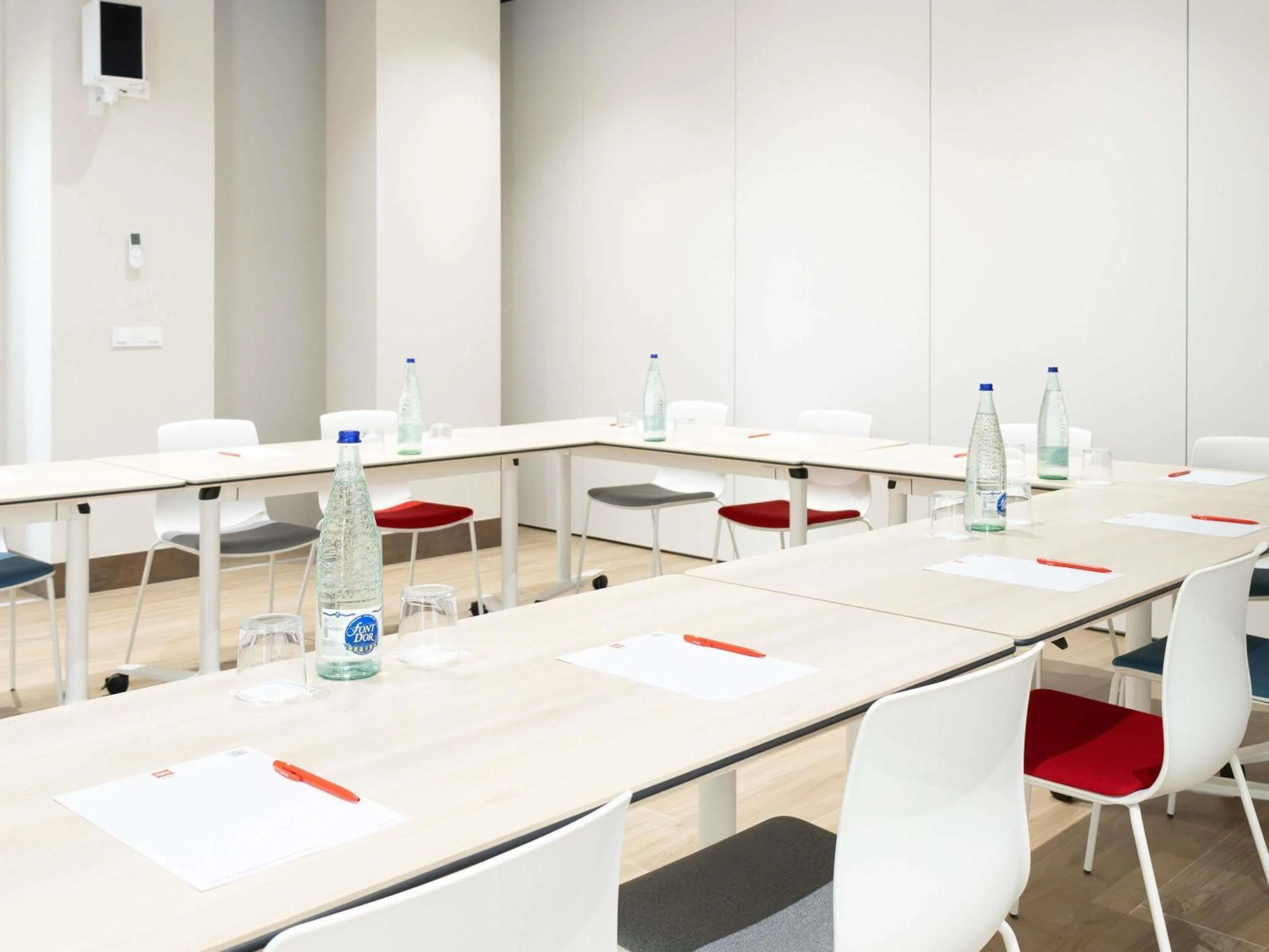 Meeting/conference room in Ibis Elche