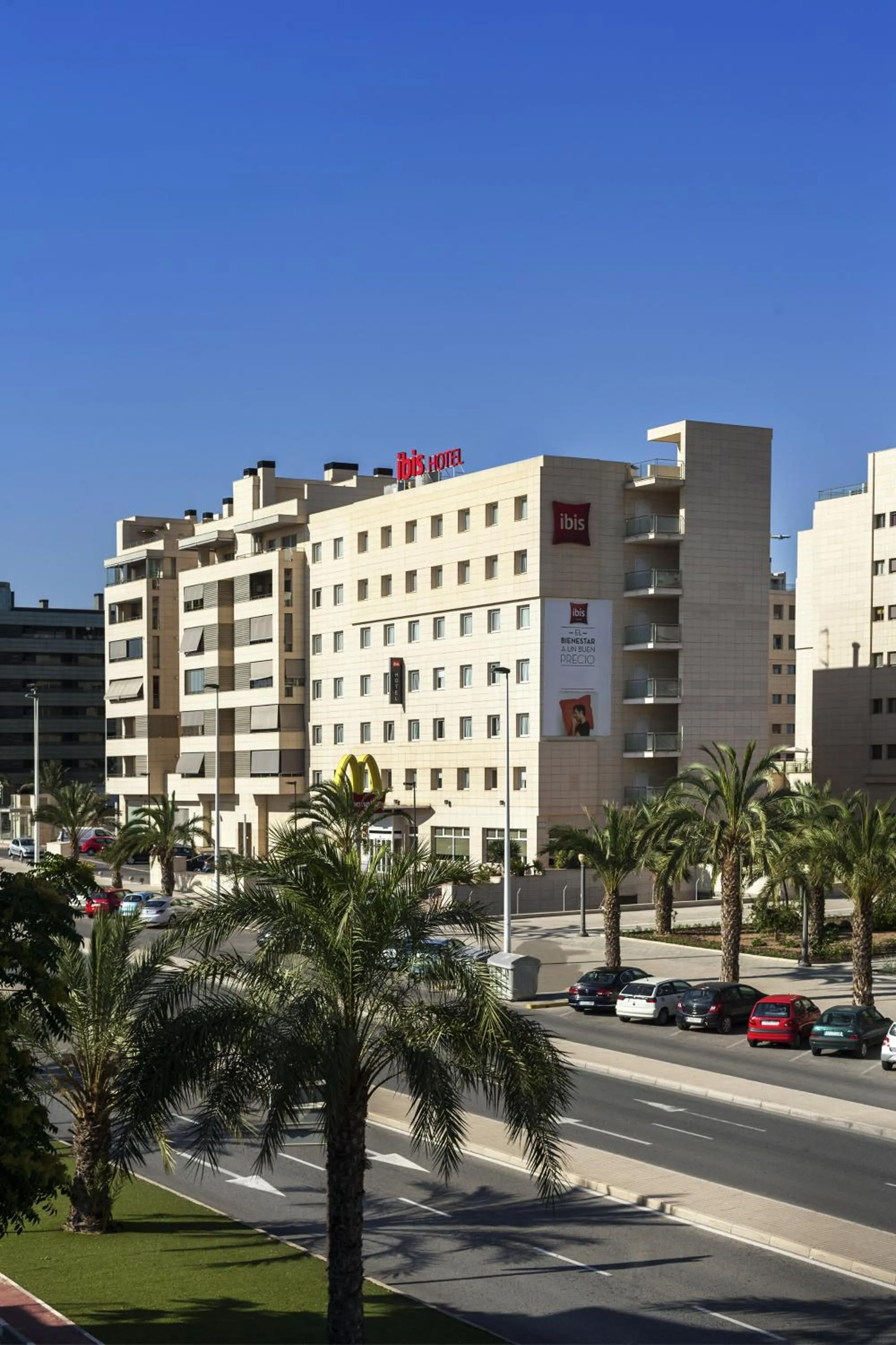Property building in Ibis Elche