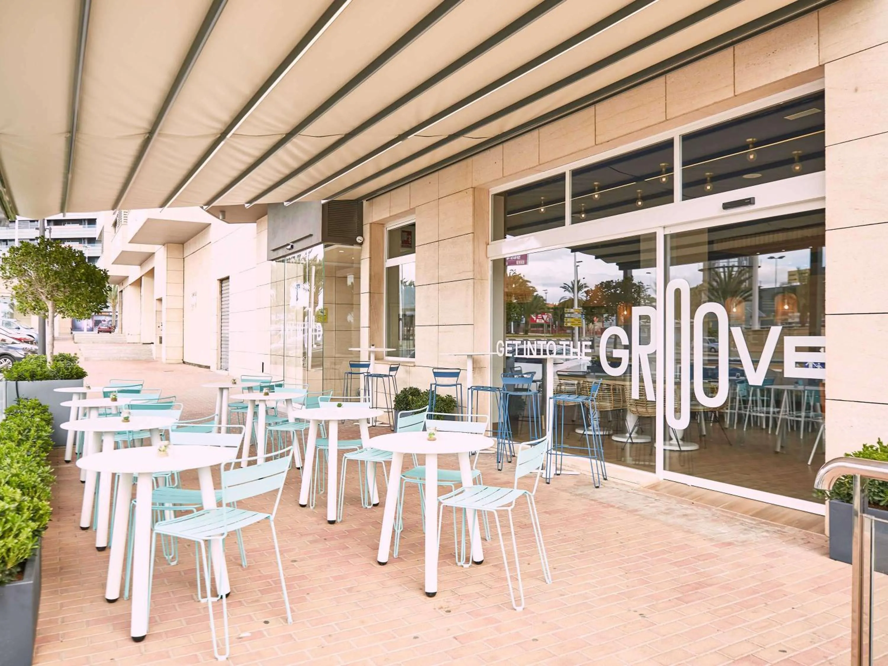 Restaurant/places to eat in Ibis Elche