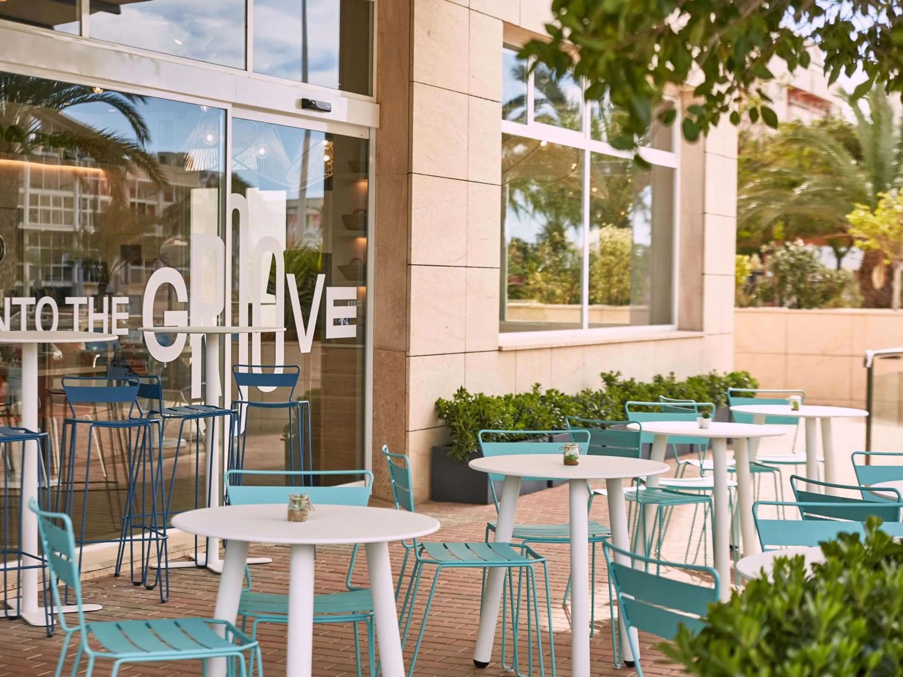 Restaurant/places to eat in Ibis Elche