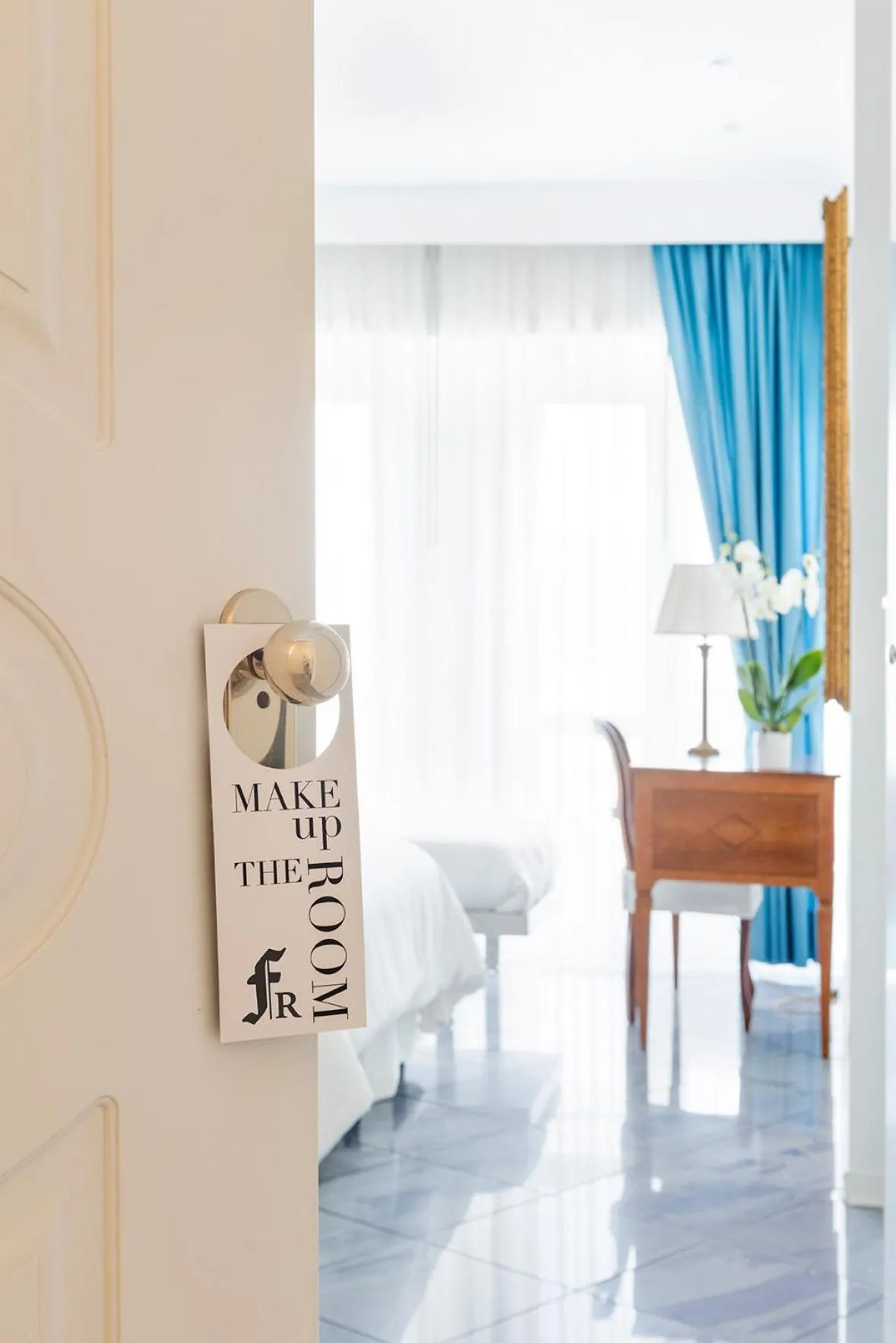 Photo of the whole room in Fiorentini Residence NAPOLI