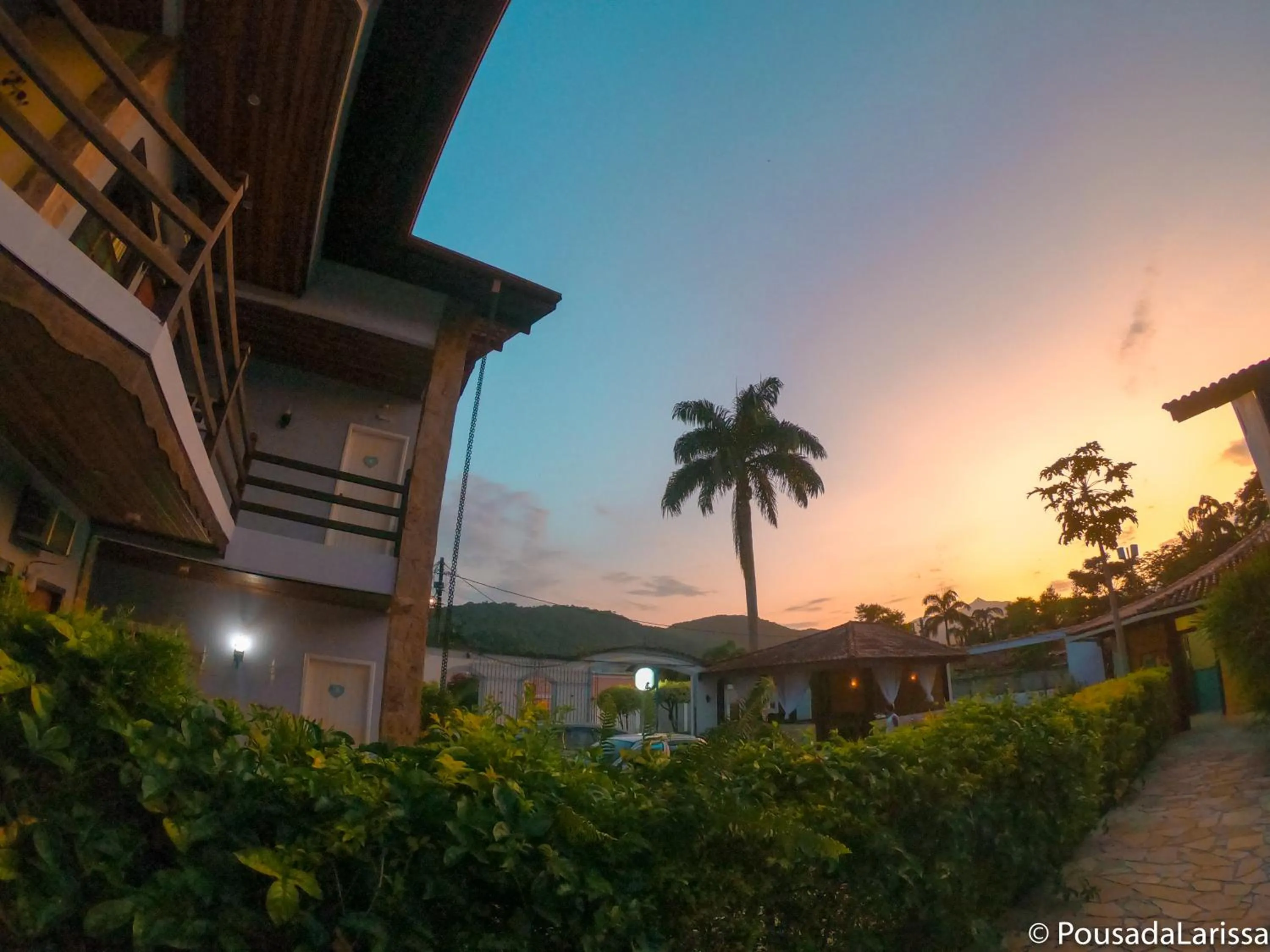 Pousada Larissa - com Gerador de Energia